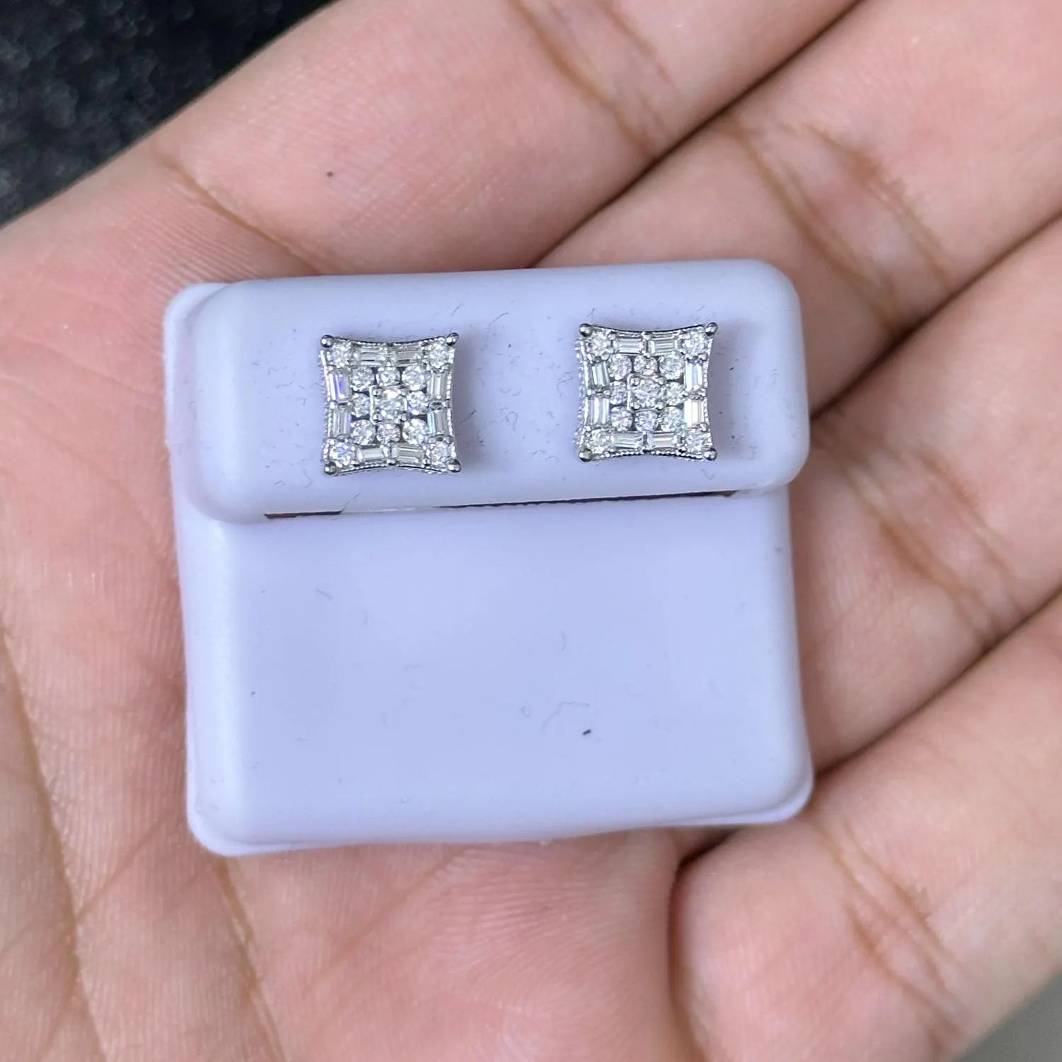 Moissanite Earrings 015