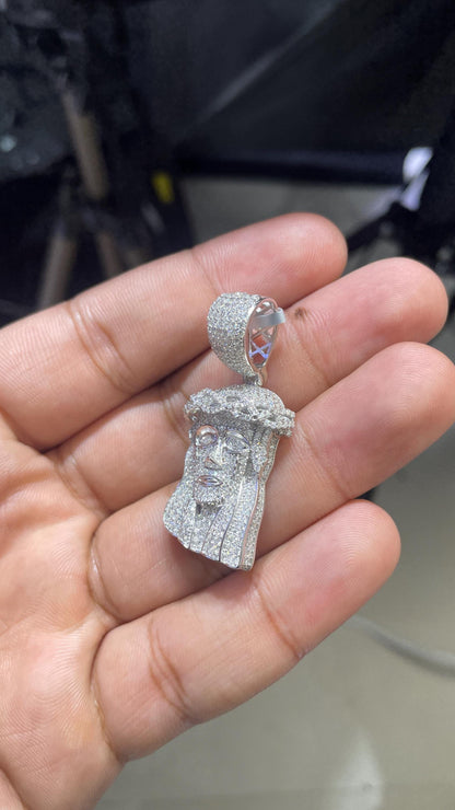 Moissanite Pendant 088