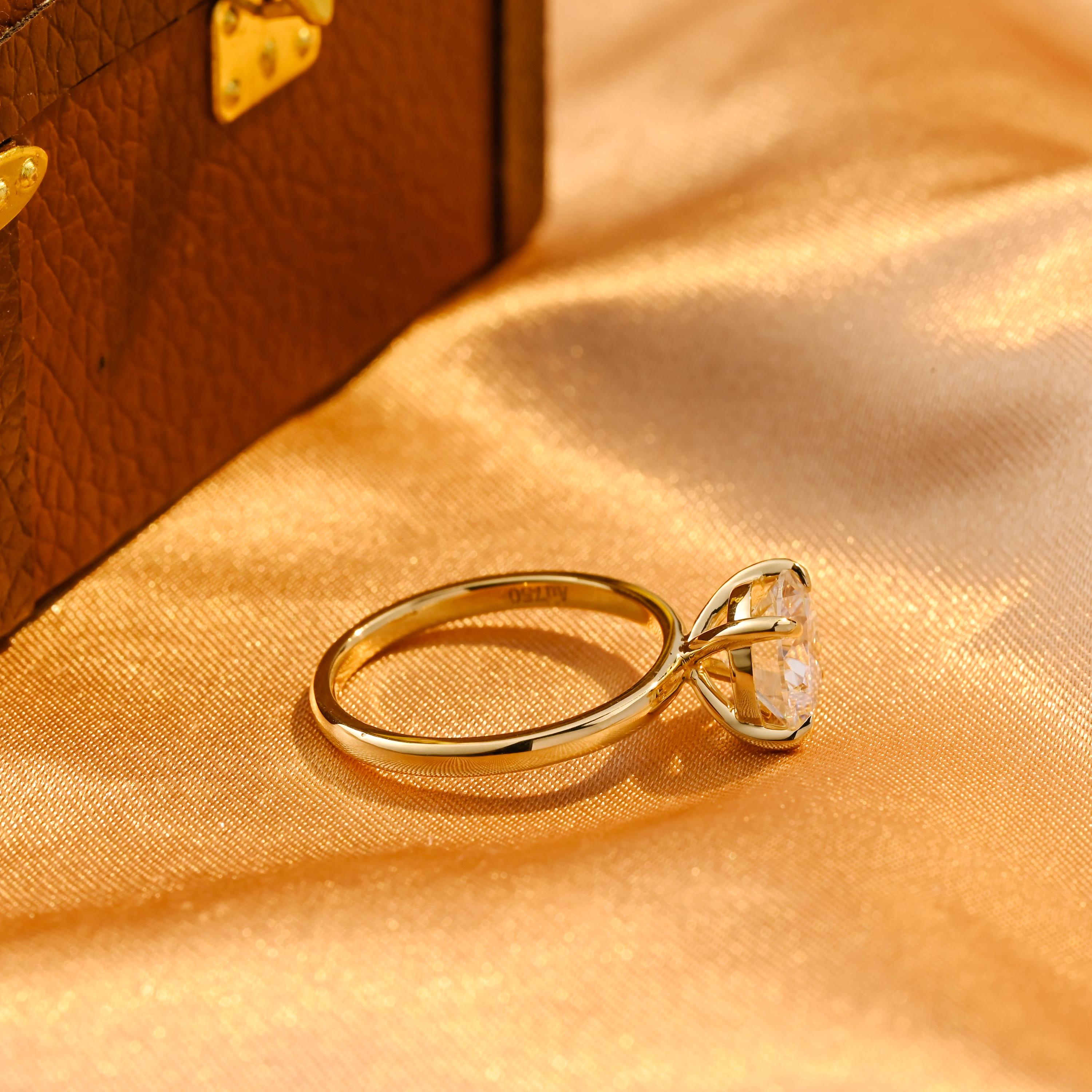 Solid Gold Solitaire Round Cut Moissanite Engagement Ring, Wedding Ring 4 Prongs