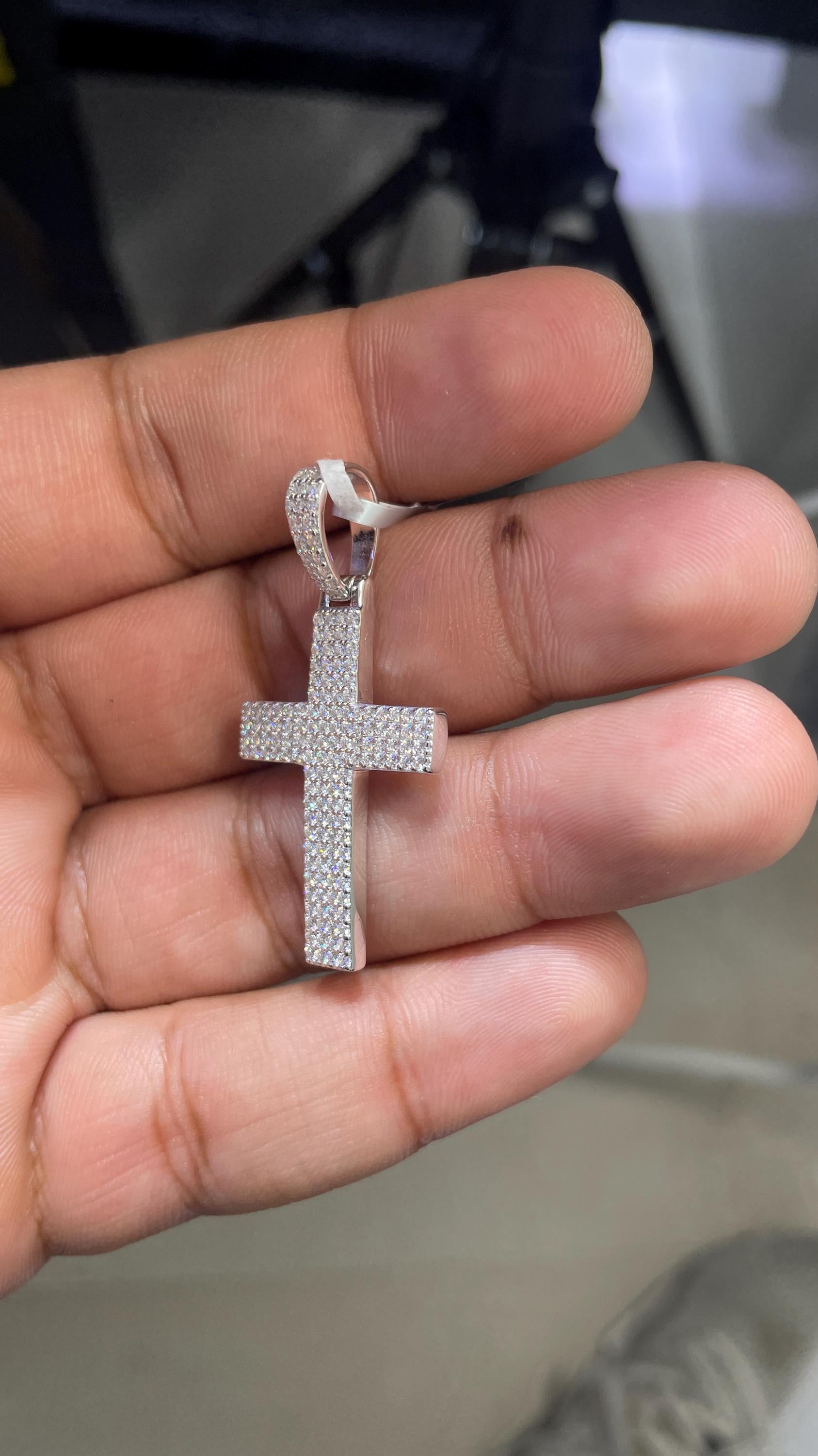 Moissanite Pendant 073