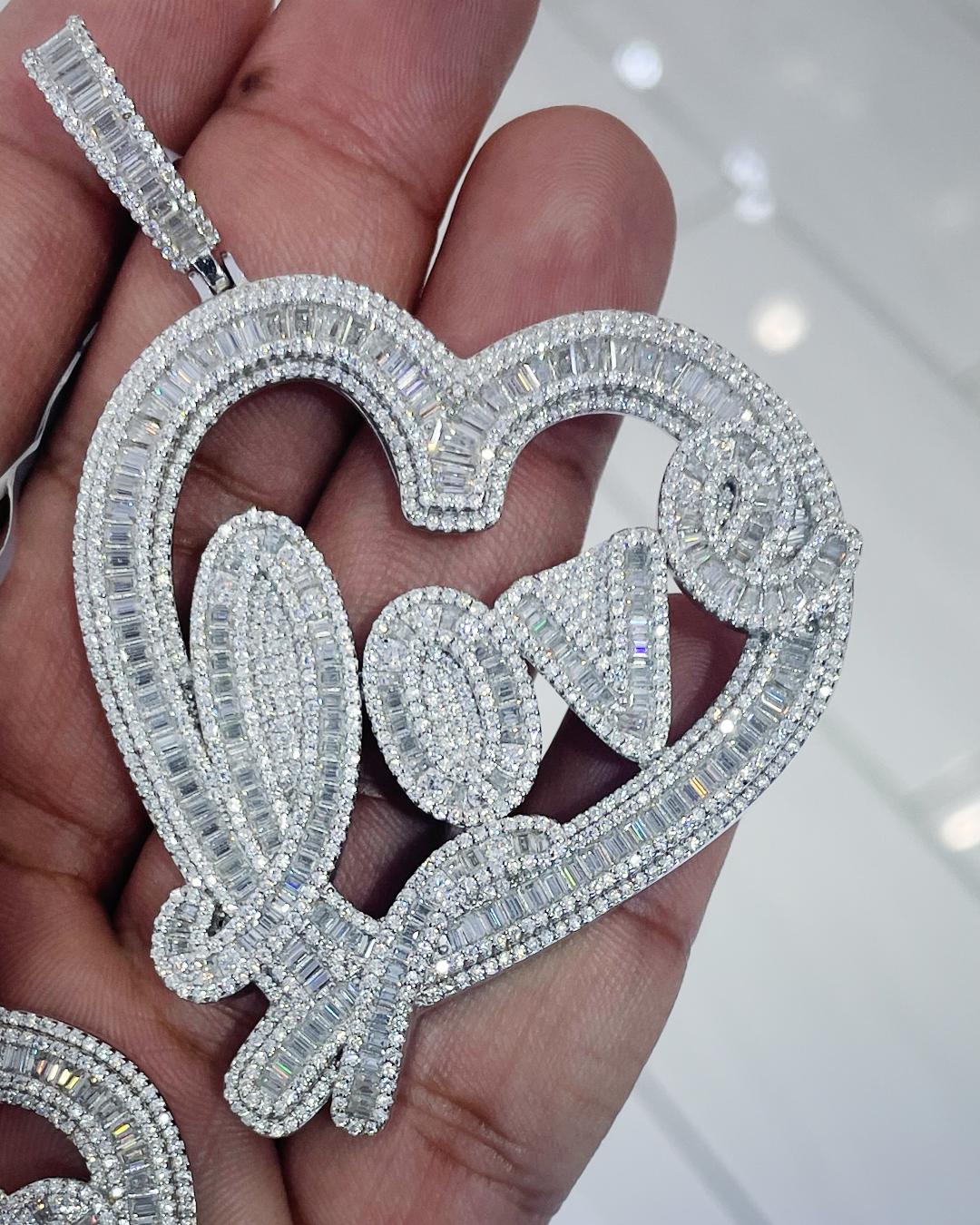 Moissanite Pendant 092