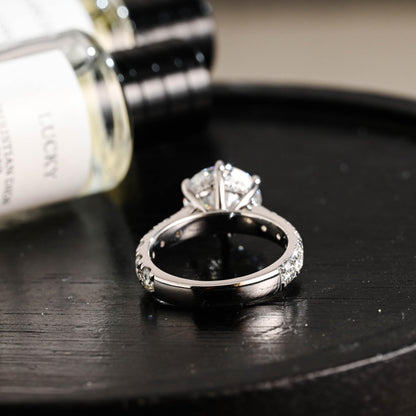 3.5mm Wide Solid Gold Round Cut Moissanite Engagement Ring, Side Stone Setting Wedding Ring