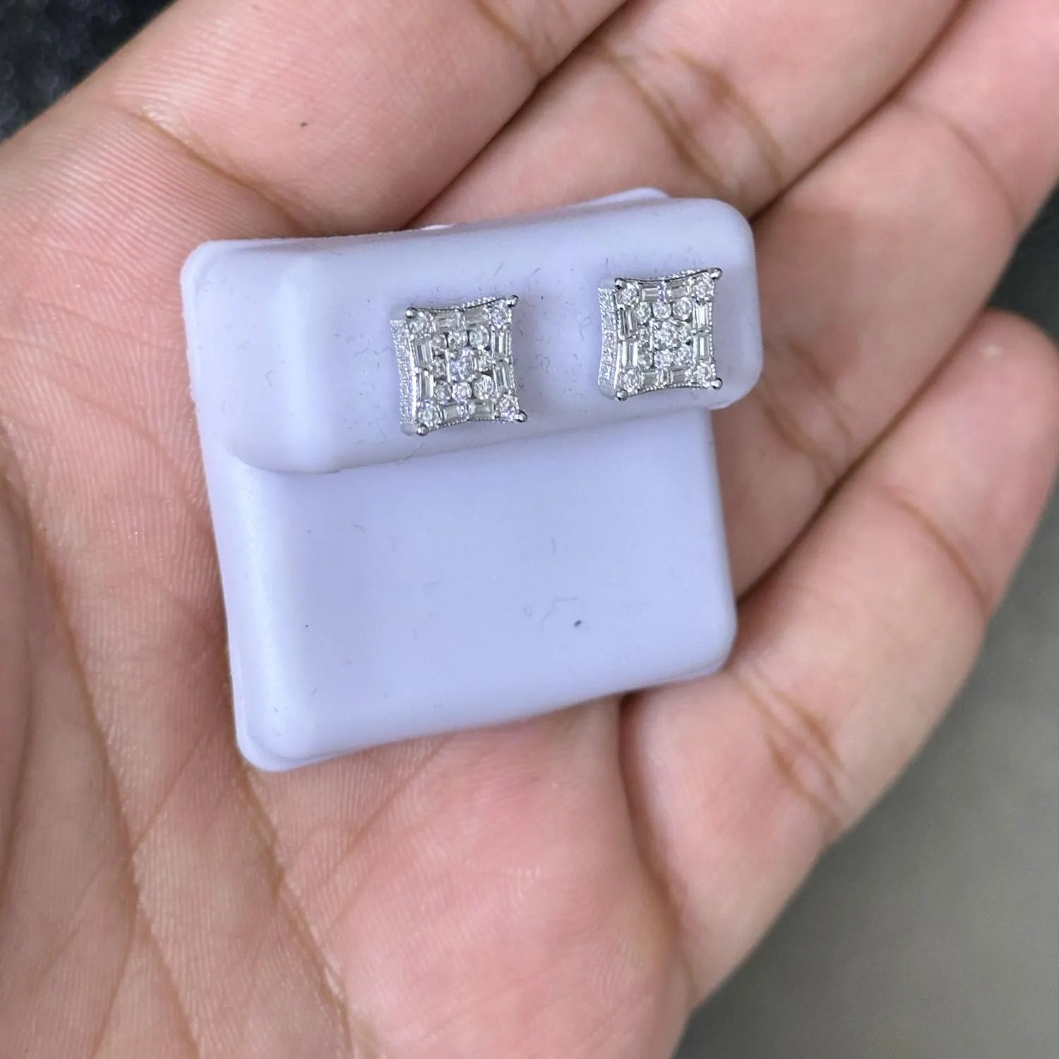 Moissanite Earrings 015