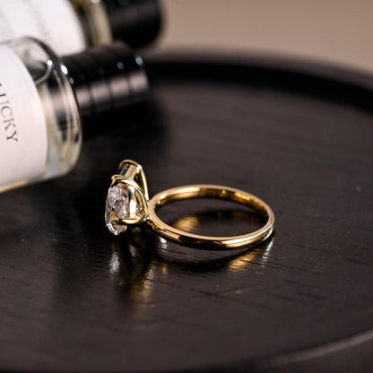 Solid Gold Toi et Moi Ring, Pear Cut & Emerald Cut Green Moissanite Engagement Ring, Two Stone Ring