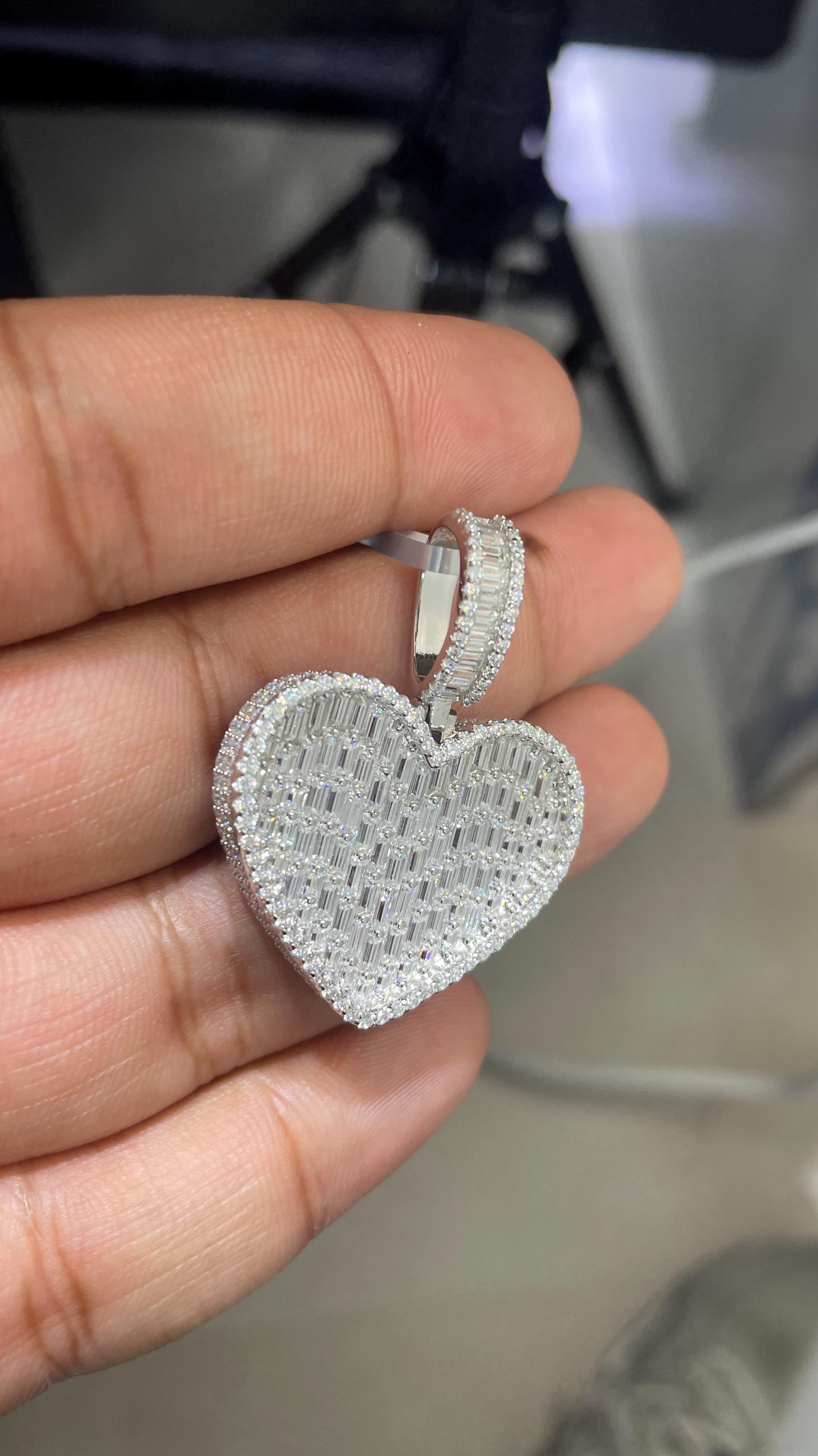 Moissanite Pendant 09