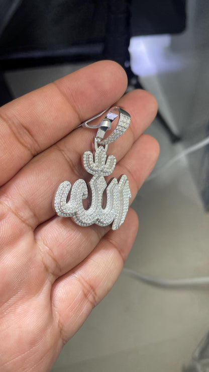 Moissanite Pendant 099