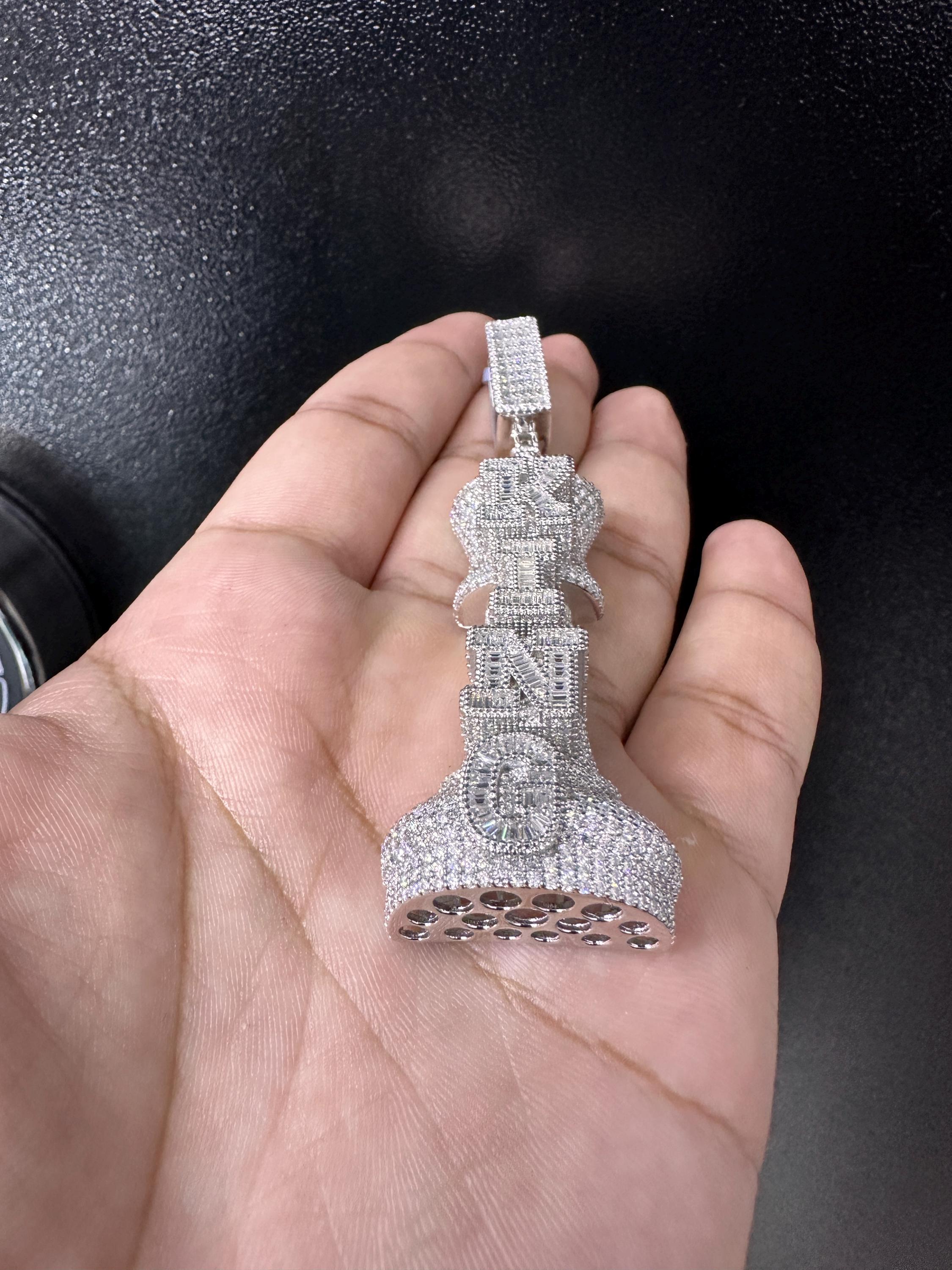 Moissanite Pendant 041