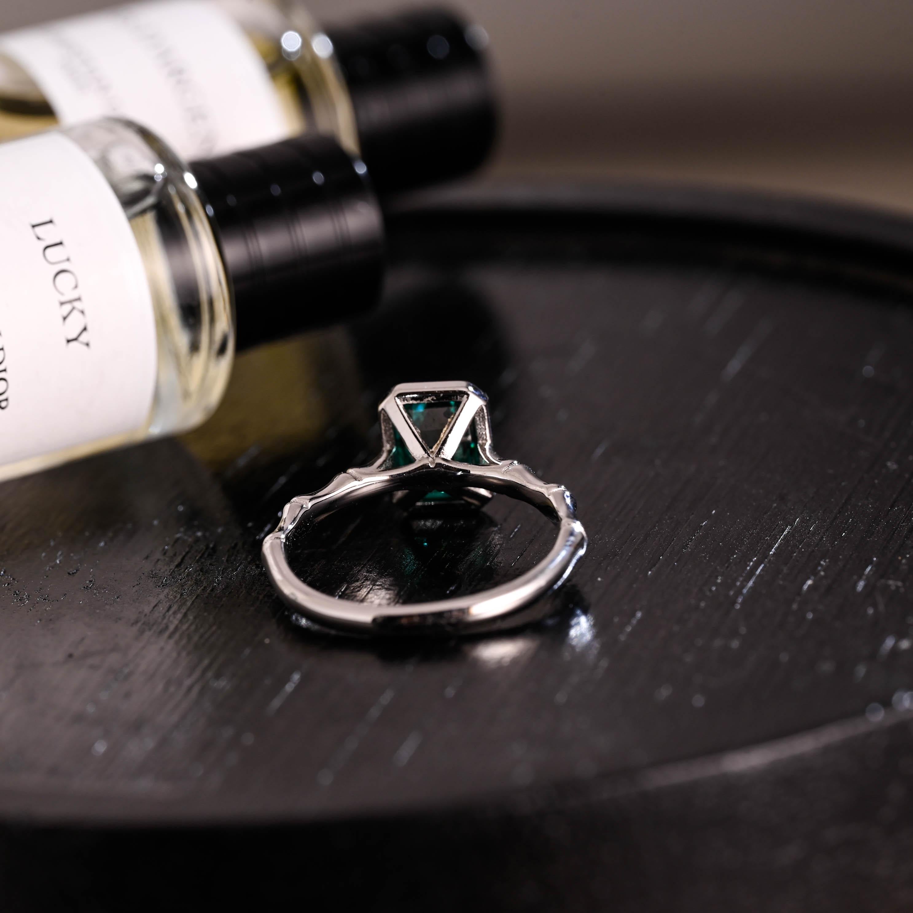 Solid Gold Lab Grown Emerald Engagement Ring, Promise Ring, Wedding Ring, Anniversary Gift Birthday Gift Valentine's Day Gift for Women Wife