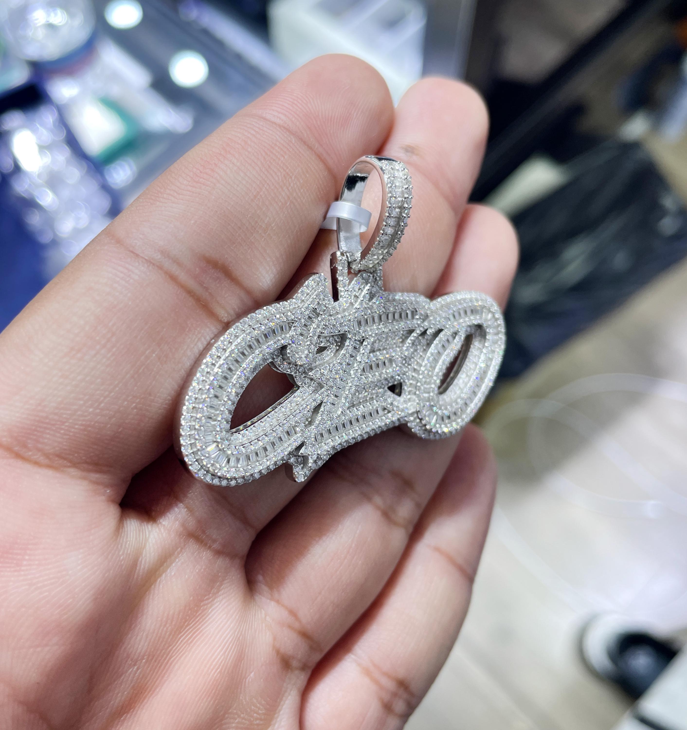 Moissanite Pendant 096