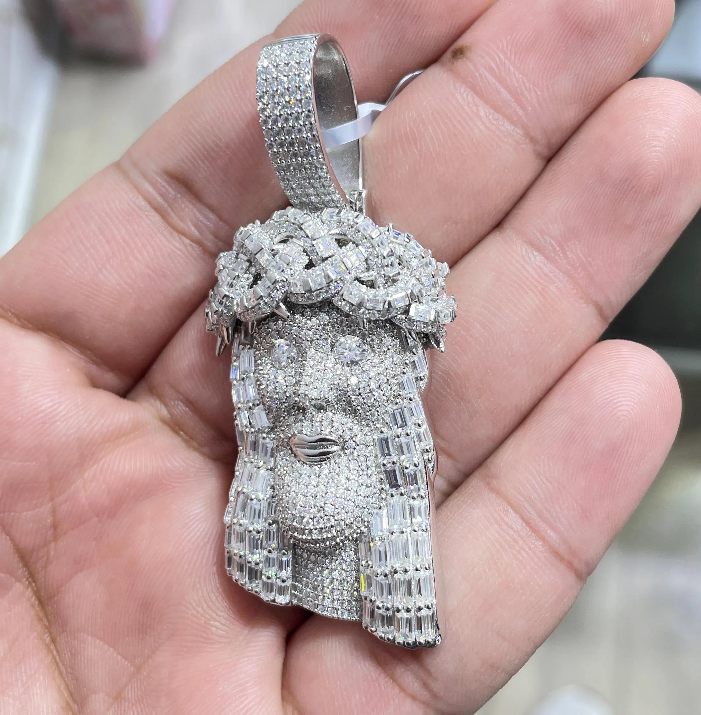 Moissanite Pendant 040