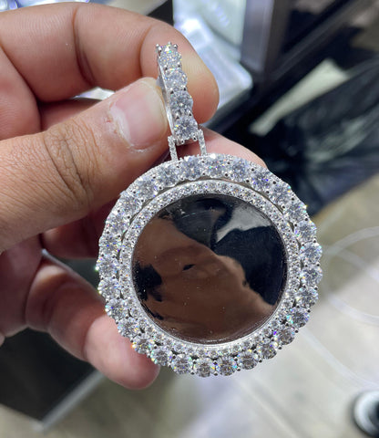 Moissanite Pendant 022
