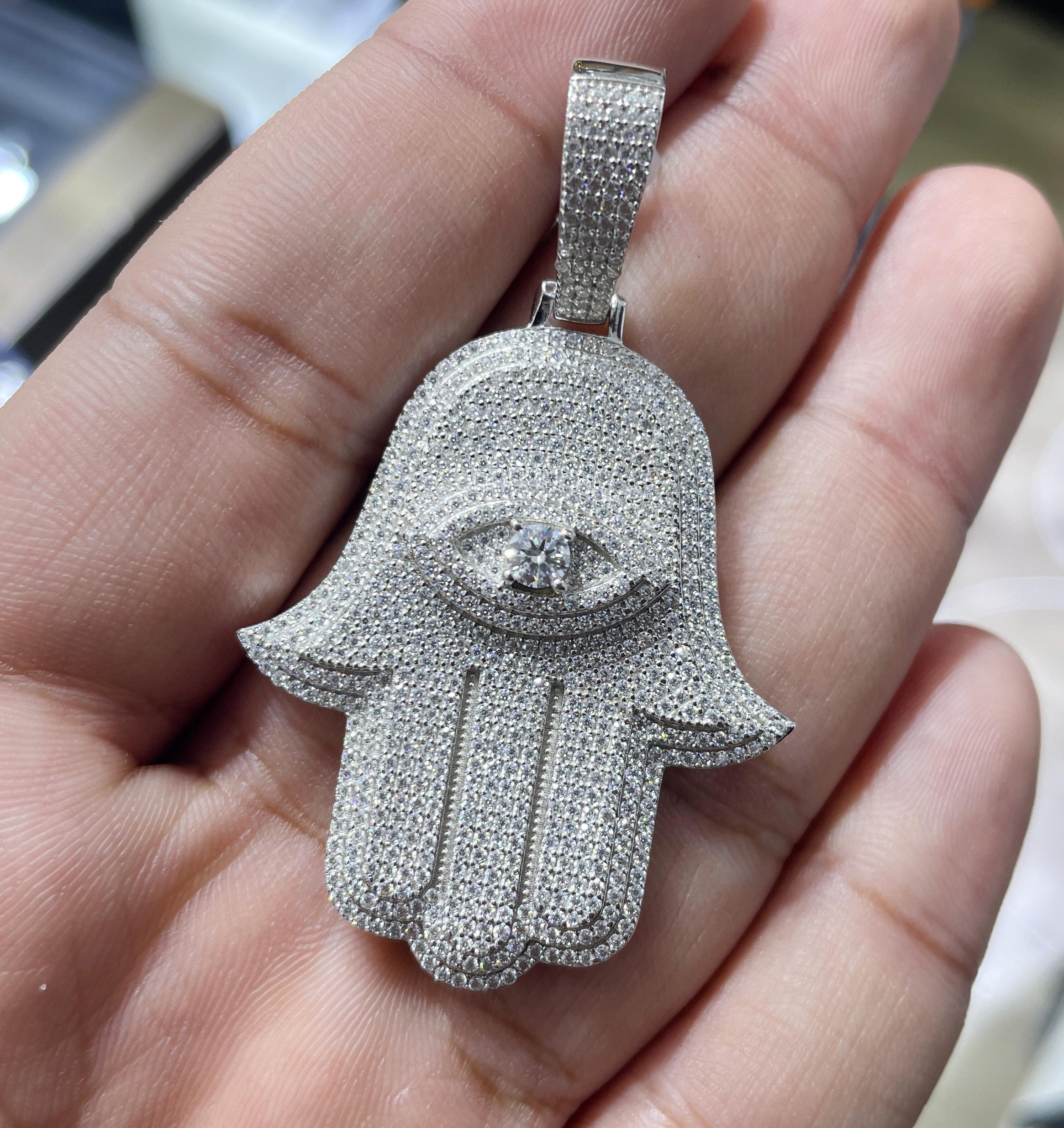 Moissanite Pendant 0100