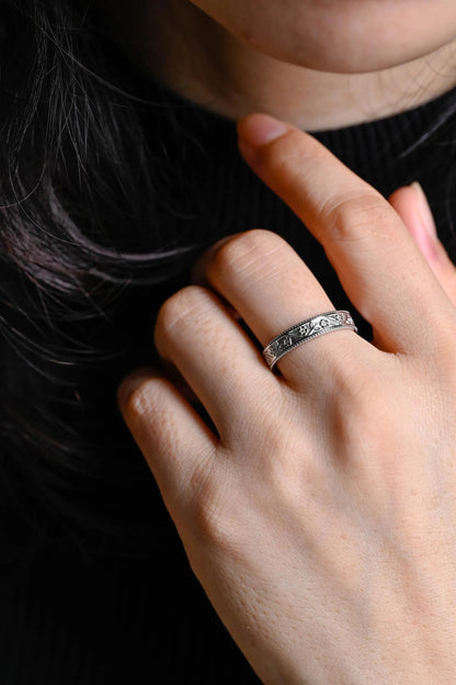 Solid Gold Floral Wedding Band, Ornate Wedding Ring, Milgrain Matching Band, Anniversary Gift Birthday Gift Valentine's Day Gift for Women