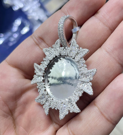 Moissanite Pendant 011