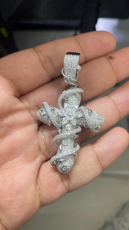 Moissanite Pendant 018