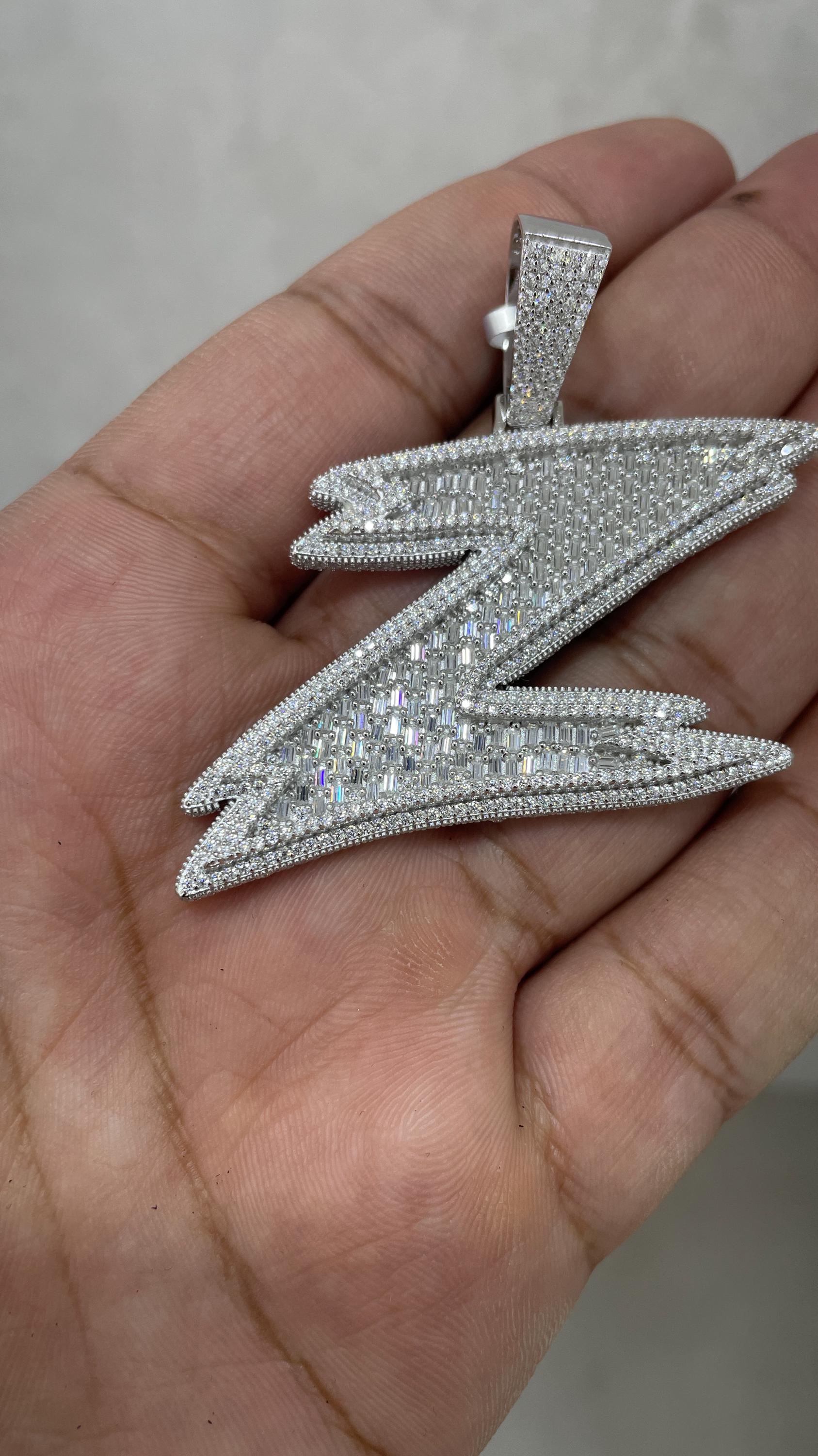 Moissanite Pendant 065