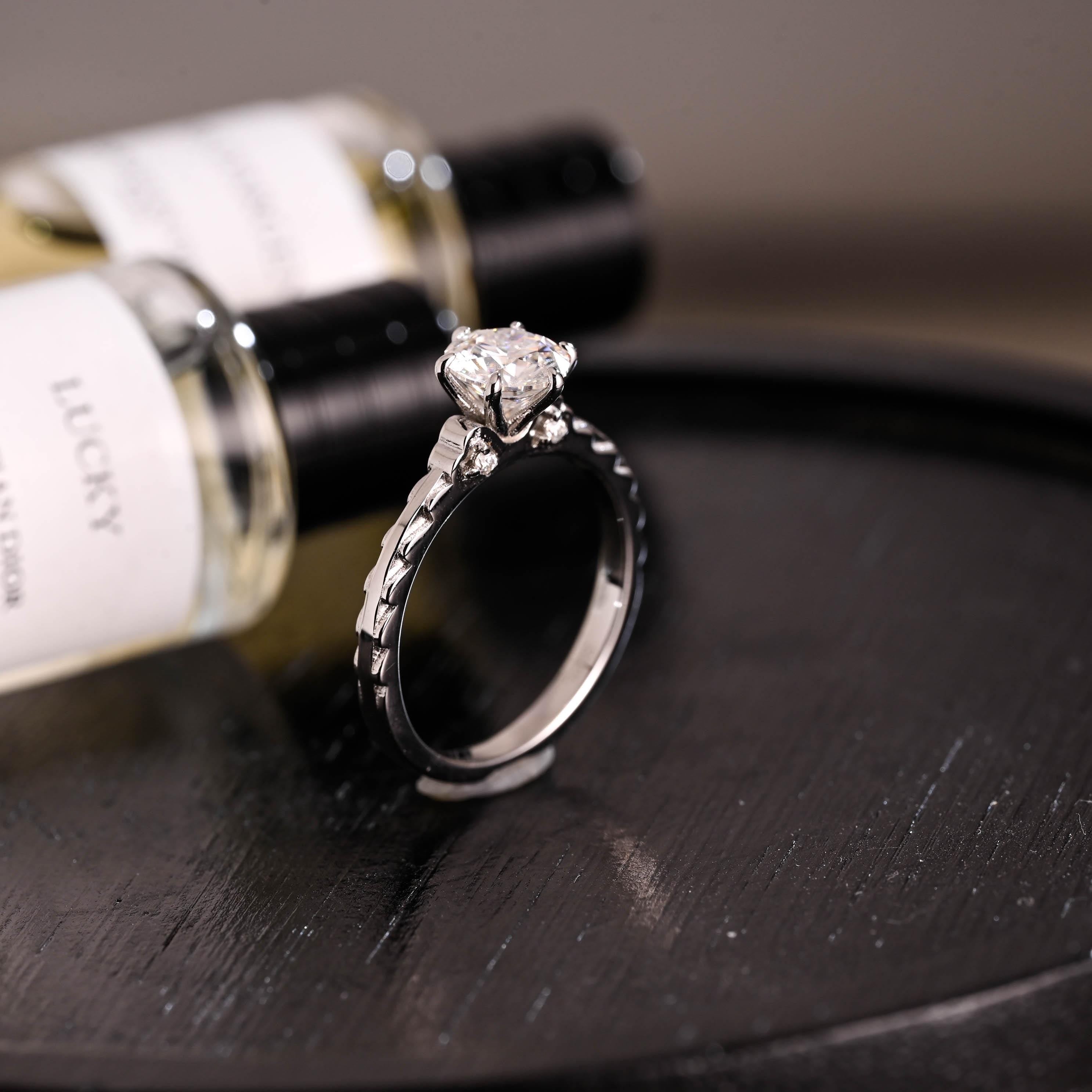 Solid Gold Round Cut Moissanite Engagement Ring, Anniversary Gift Birthday Gift for Women Wife