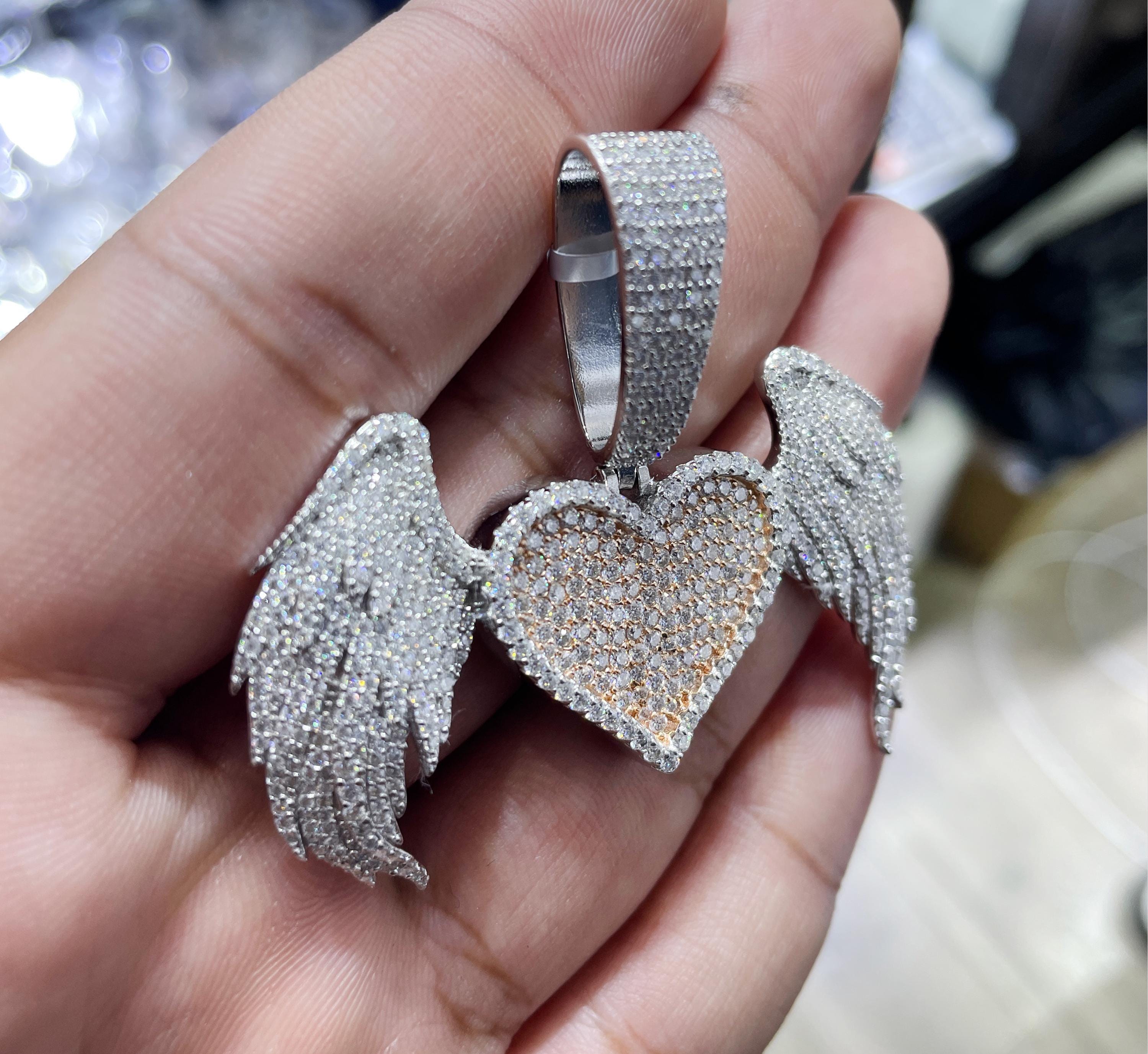 Moissanite Pendant 070