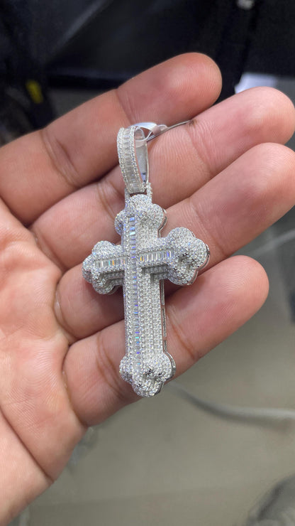 Moissanite Pendant 01