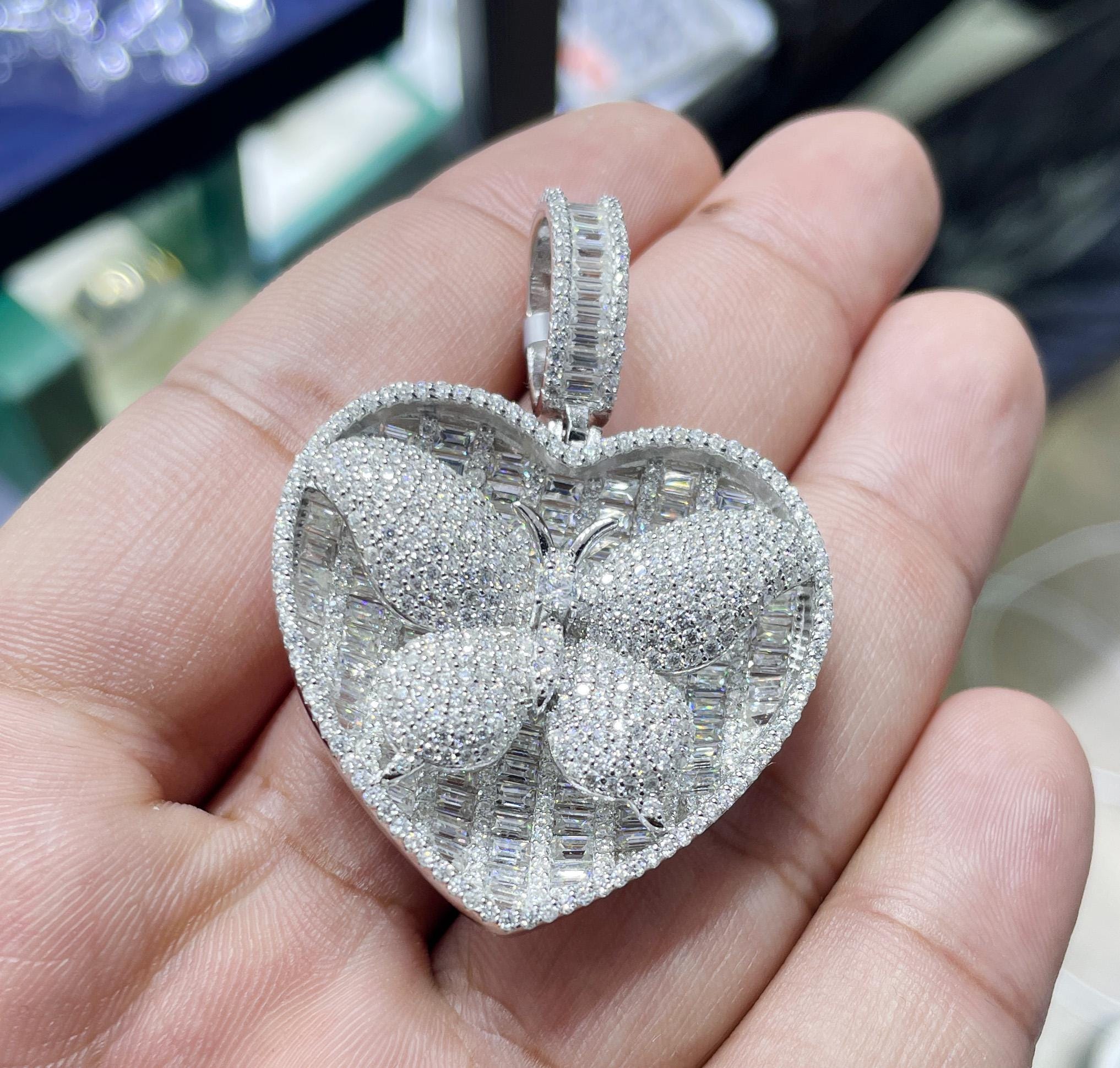 Moissanite Pendant 049