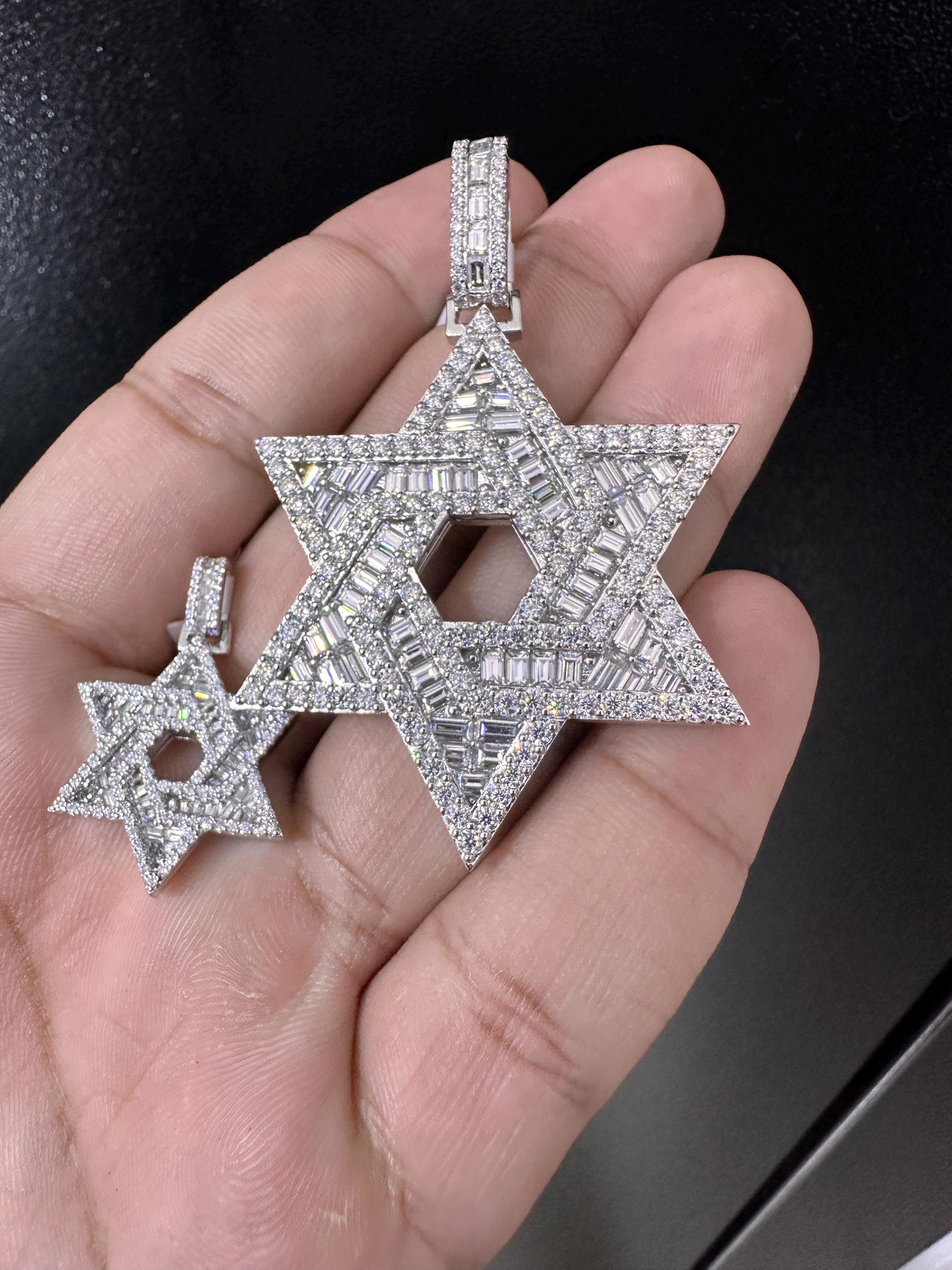 Moissanite Pendant 089