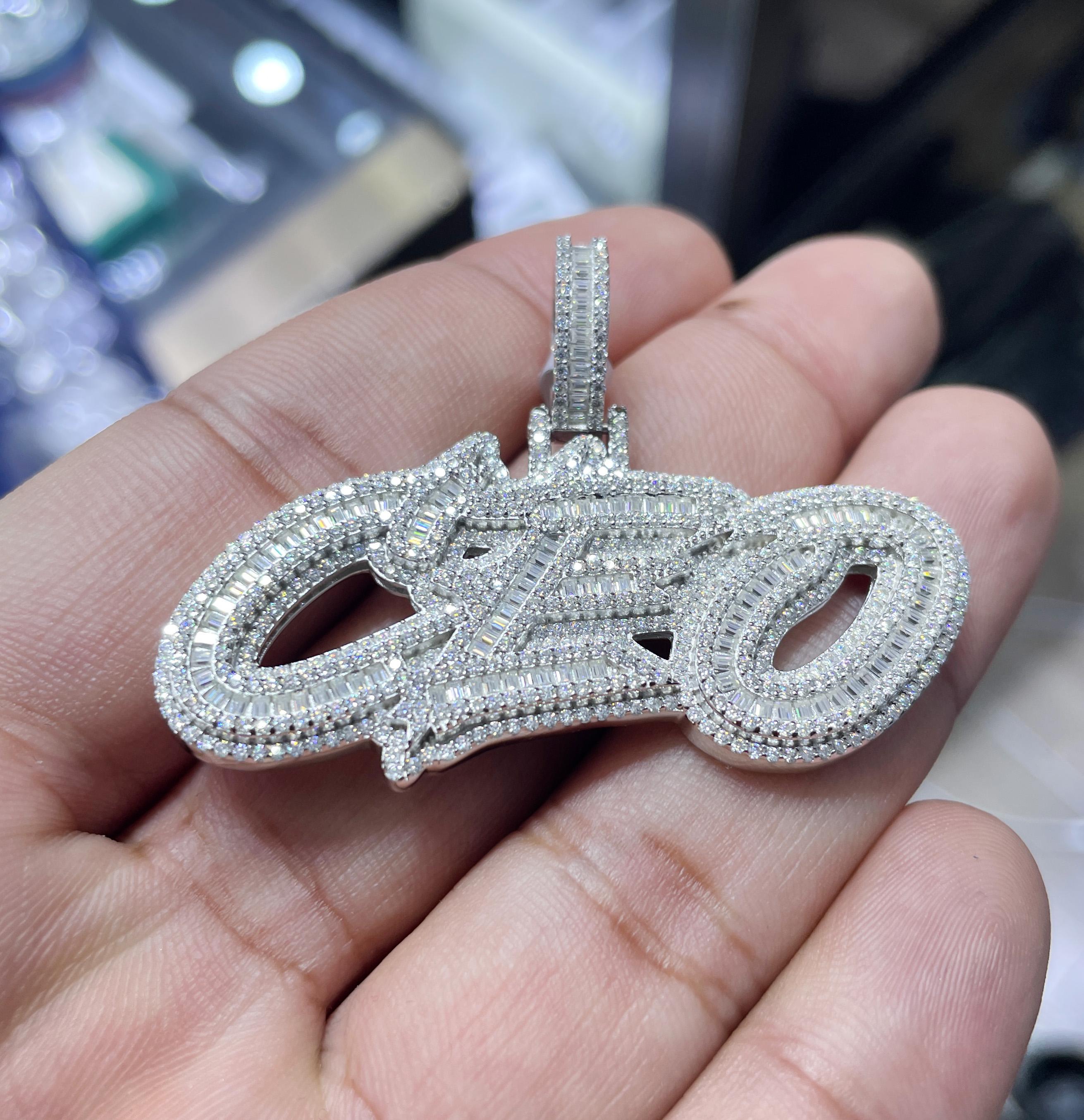 Moissanite Pendant 096