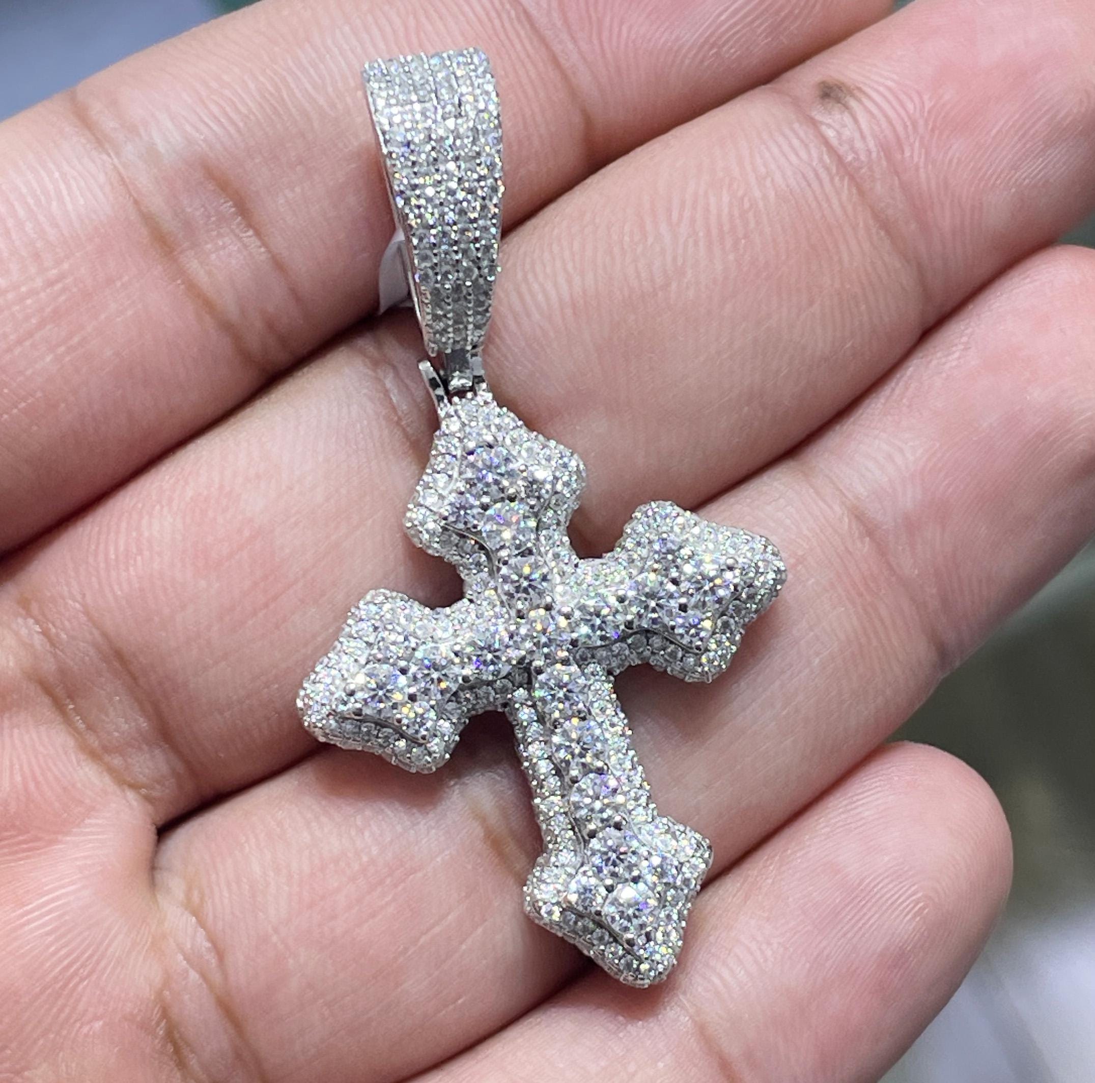 Moissanite Pendant 046