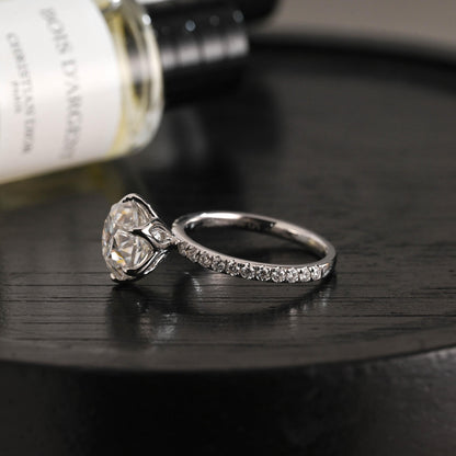 Solid Gold Tulip Setting Round Cut Moissanite Engagement Ring, Anniversary Gift Birthday Gift for Wife