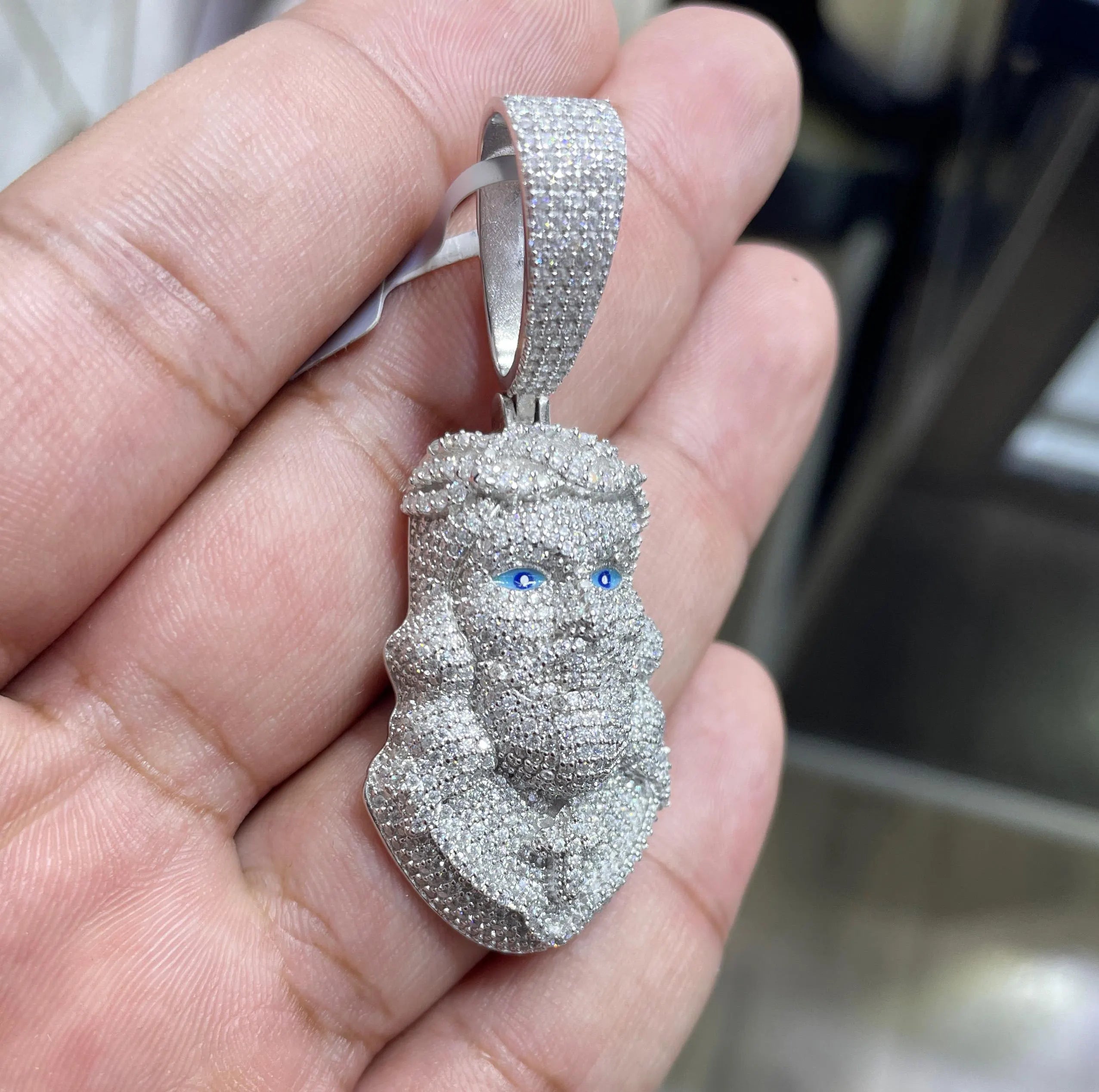 Moissanite Pendant 037