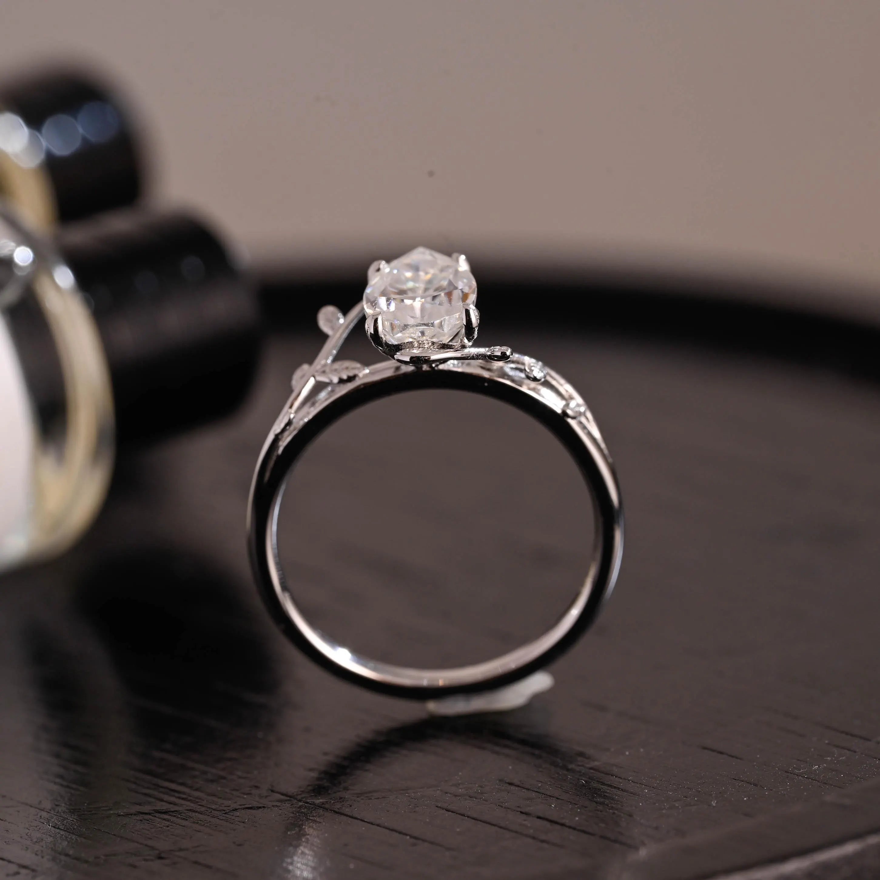 Solid Gold Pear Cut Leaf-Shaped Band Moissanite Engagement Ring, Anniversary Gift Birthday Gift for Women Wife