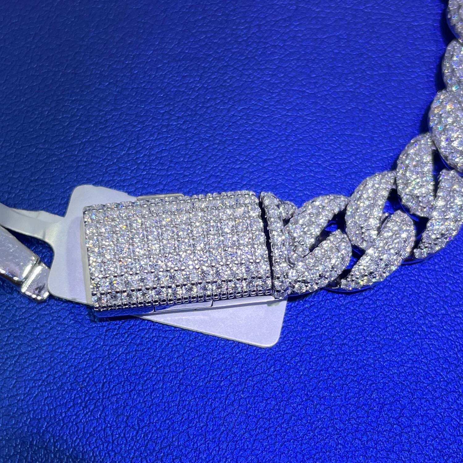 VVS Moissanite Cuban Link Bracelet 9.30 Carats VVS D Color Moissanite Iced Out Bracelet For Men Women Passes diamond tester