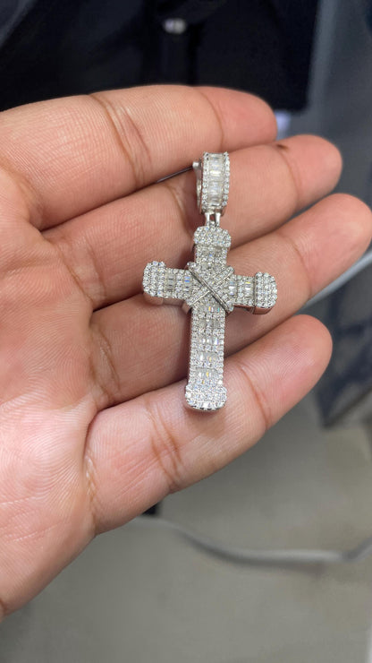 Moissanite Pendant 075