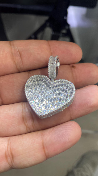 Moissanite Pendant 09