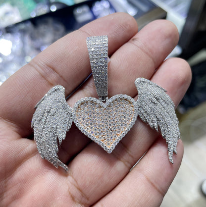 Moissanite Pendant 070