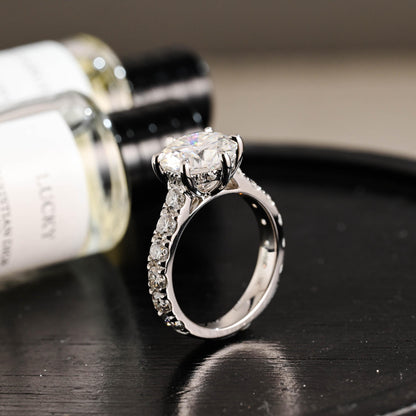 3.5mm Wide Solid Gold Round Cut Moissanite Engagement Ring, Side Stone Setting Wedding Ring