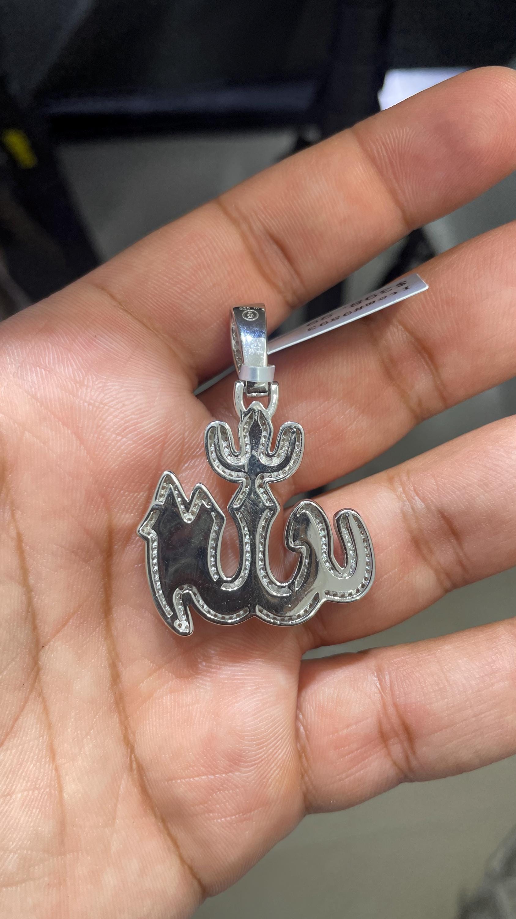 Moissanite Pendant 099