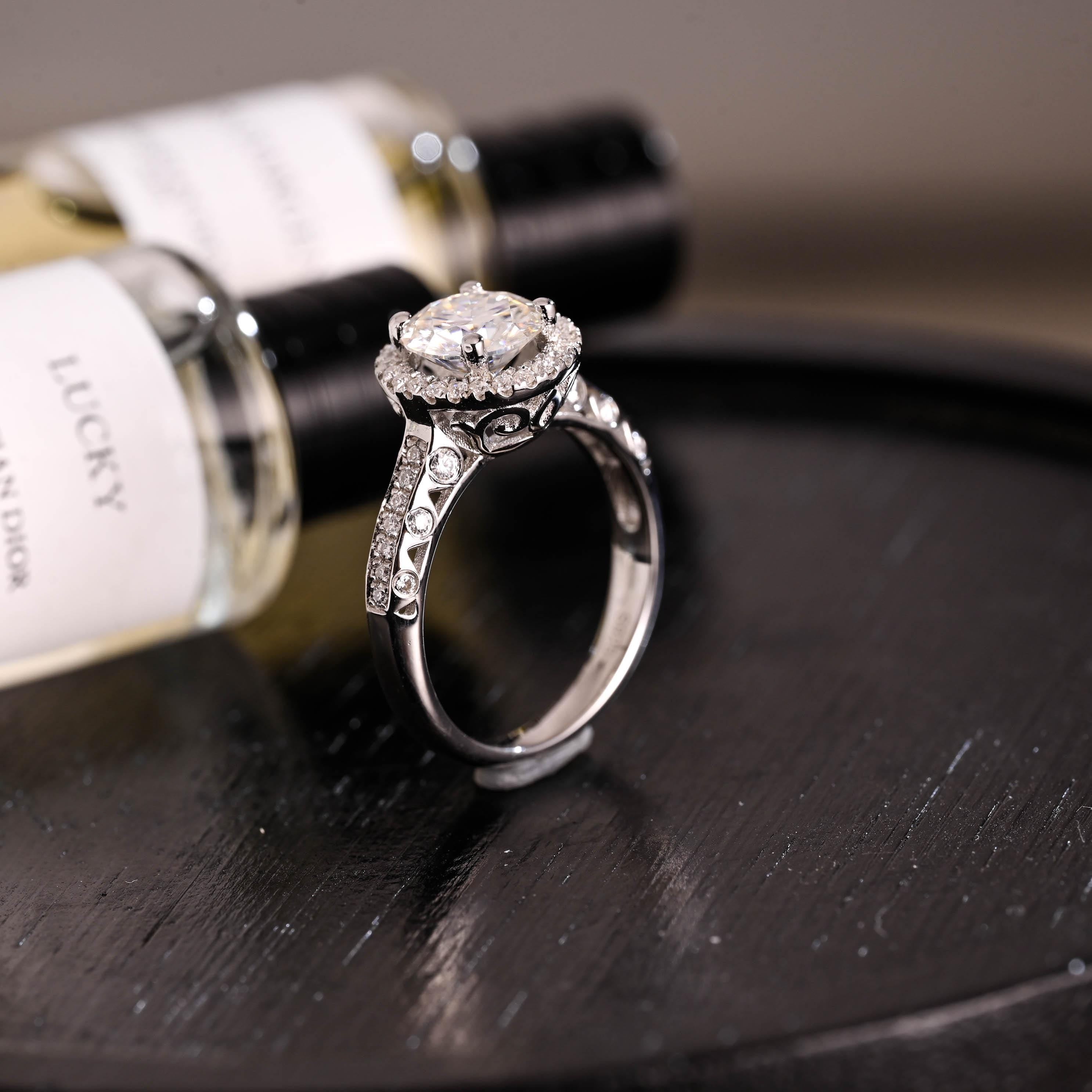 2.5mm Wide Solid Gold Round Cut Moissanite Engagement Ring, Anniversary Gift Birthday Gift for Women Wife