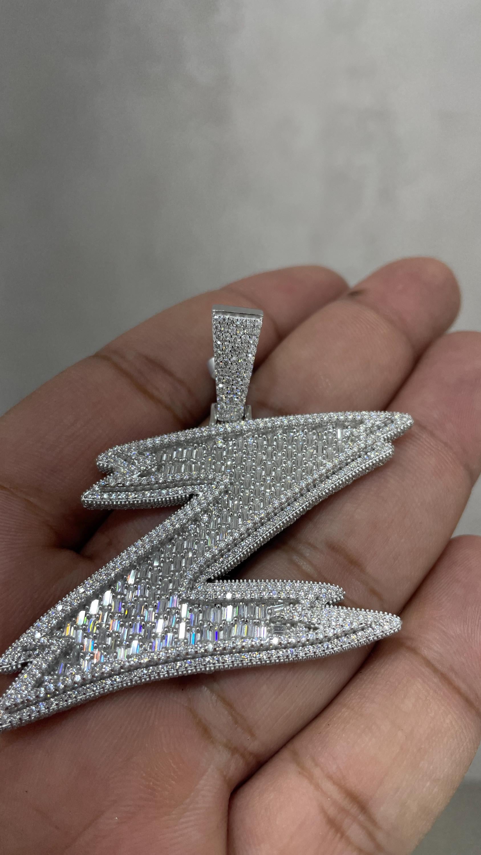Moissanite Pendant 065