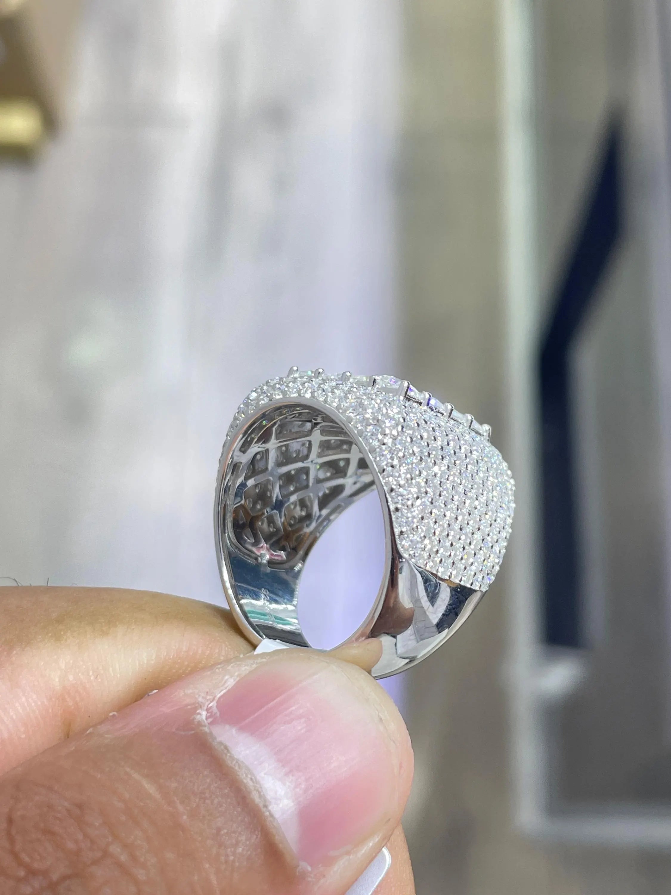 Men's 9.18CTW Moissanite Iced Out Dome Ring: 925 Silver VVS Moissanite Hip Hop Ring