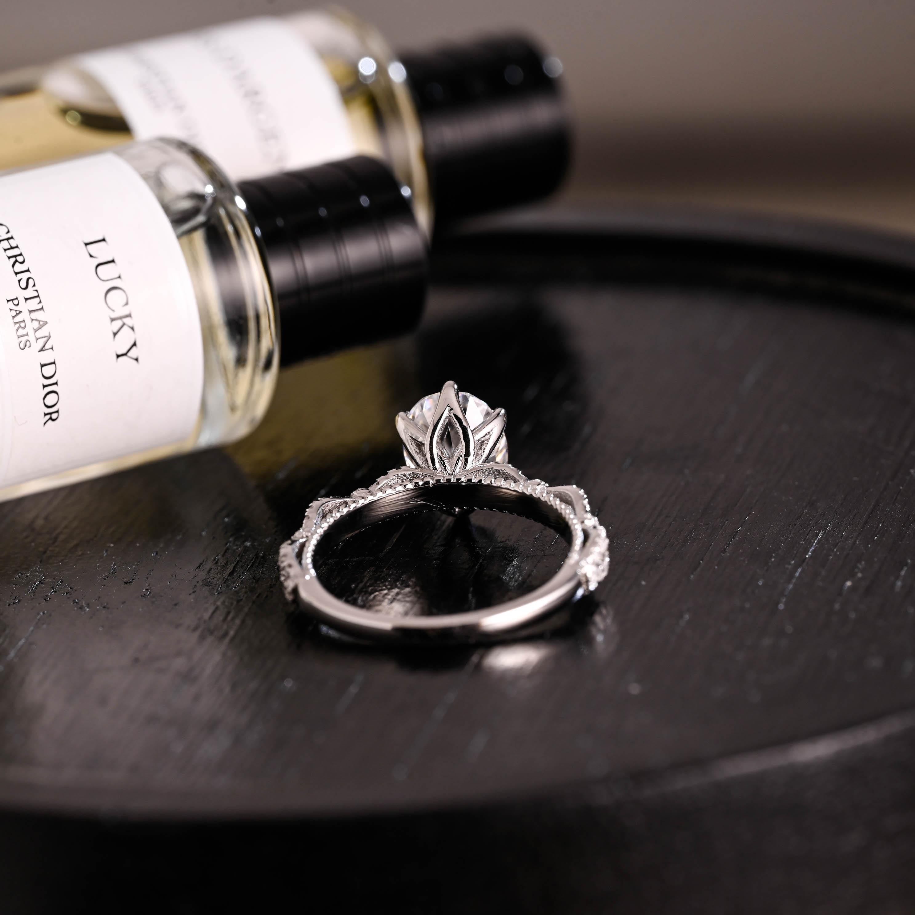 Solid Gold Oval Cut Moissanite Engagement Ring, Anniversary Gift Birthday Gift for Women Wife