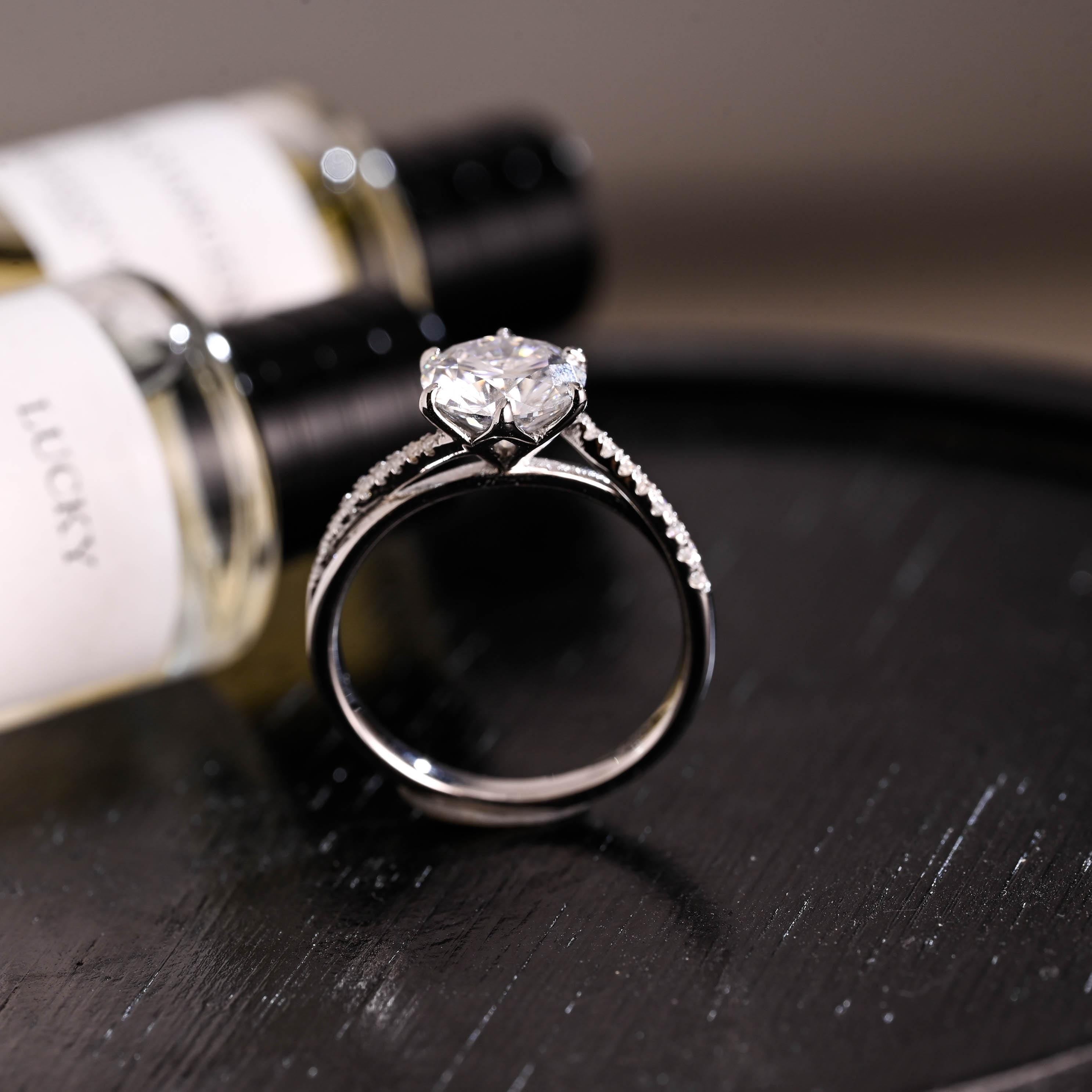 Tulip Set Solid Gold Round Cut Moissanite Engagement Ring, Proposal Ring, Anniversary Gift for Women Wife