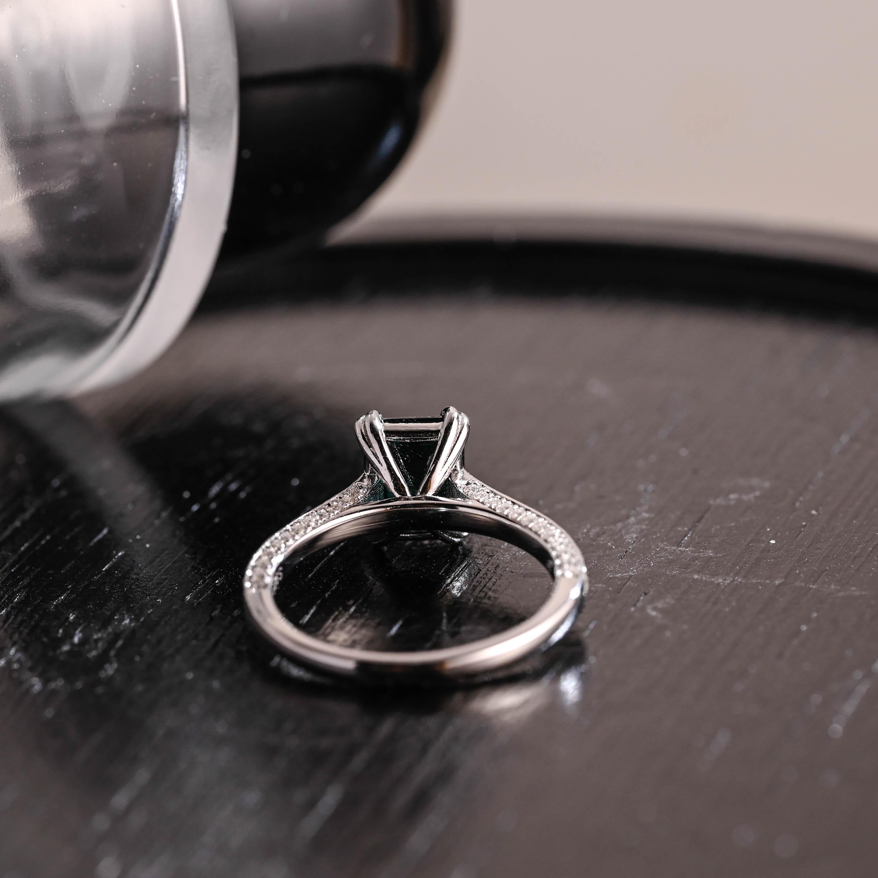 Full Pave Lab Grown Emerald Engagement Ring, Cathedral Setting Wedding Ring, 8 Prongs Anniversary Ring for Women, Moissanite Ring Gifts