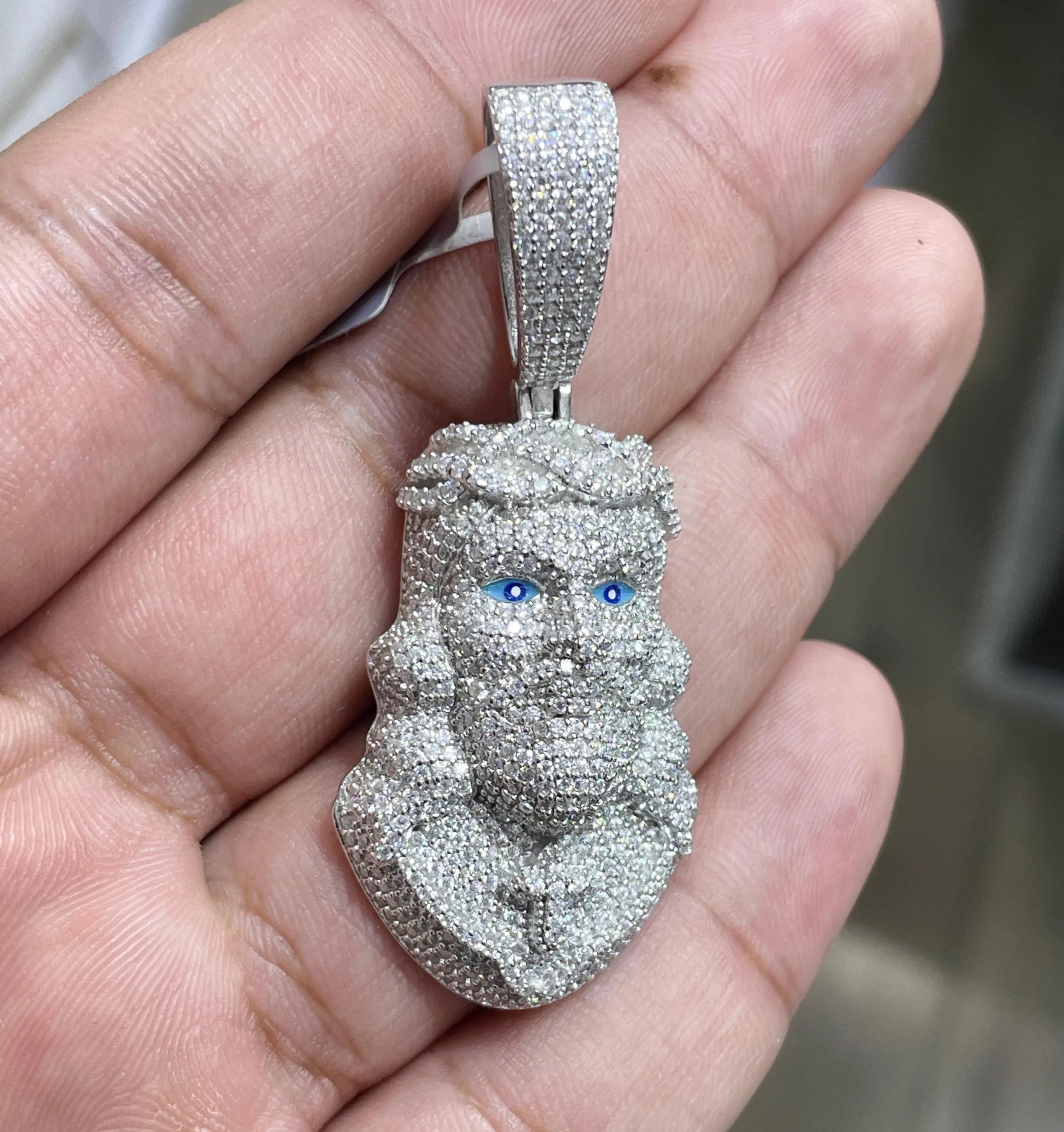 Moissanite Pendant 037
