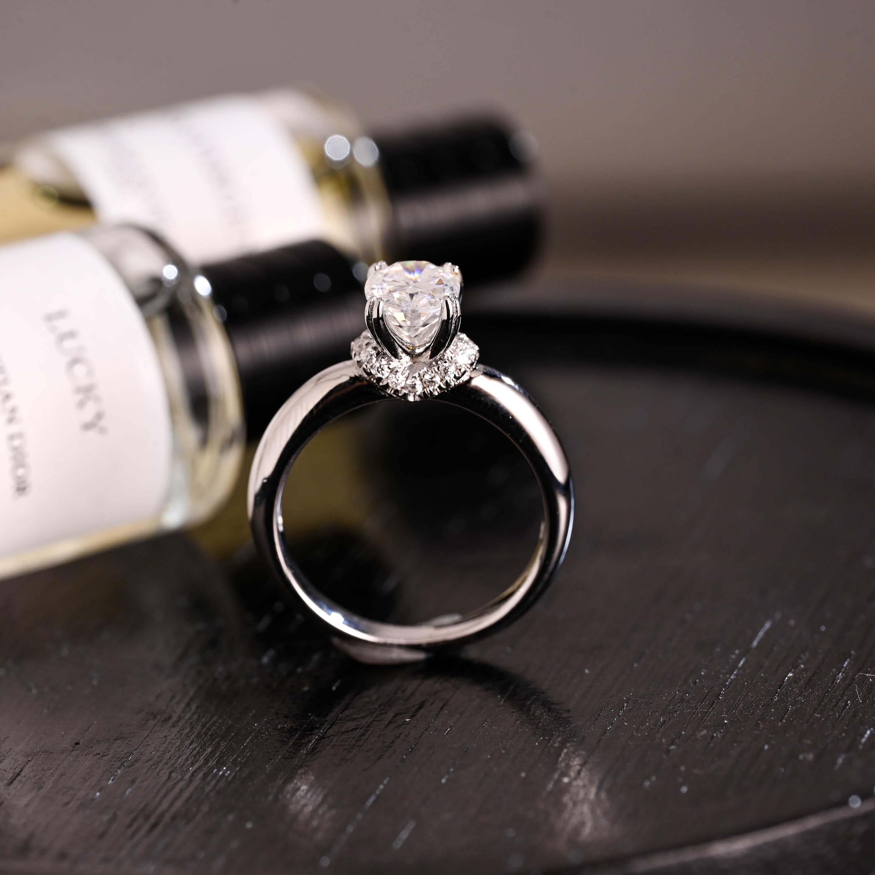 Solid Gold Oval Cut Moissanite Engagement Ring, Anniversary Gift Birthday Gift for Women Wife
