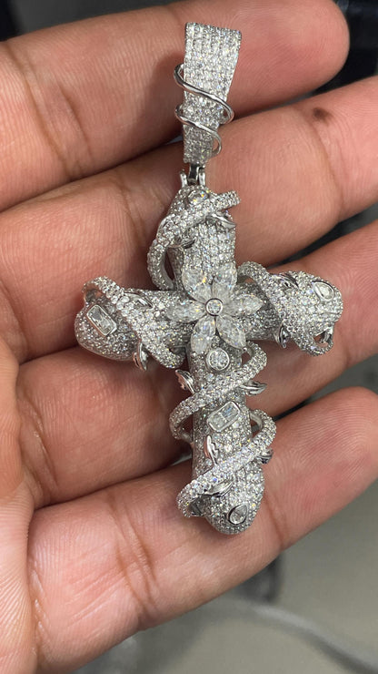 Moissanite Pendant 018