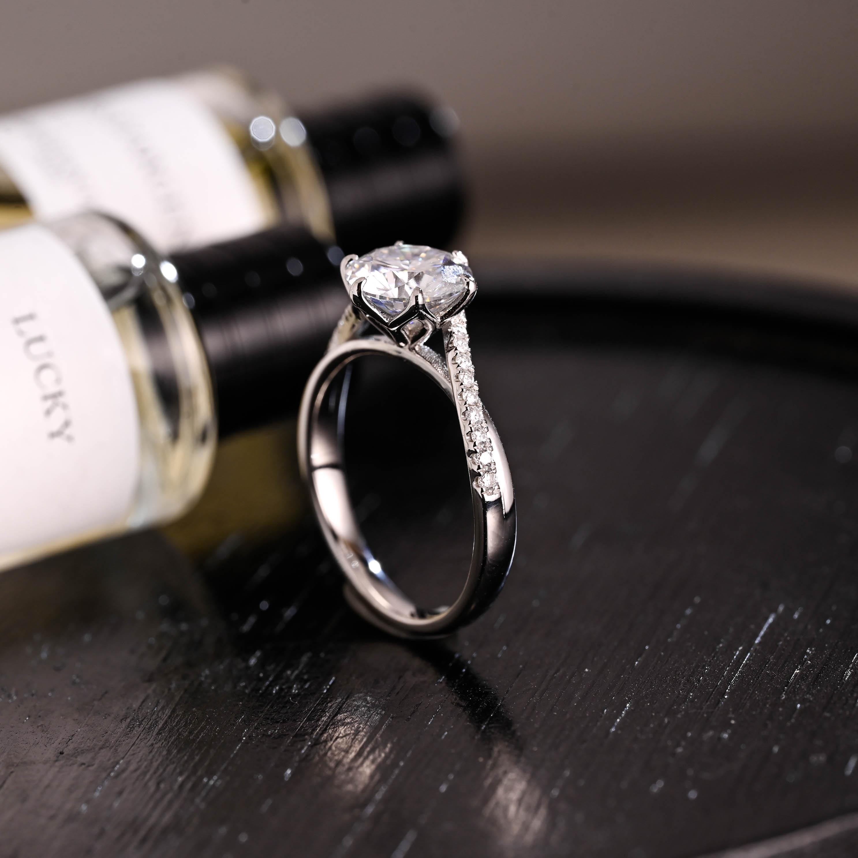 Tulip Set Solid Gold Round Cut Moissanite Engagement Ring, Proposal Ring, Anniversary Gift for Women Wife