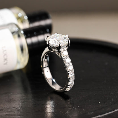 3.5mm Wide Solid Gold Round Cut Moissanite Engagement Ring, Side Stone Setting Wedding Ring
