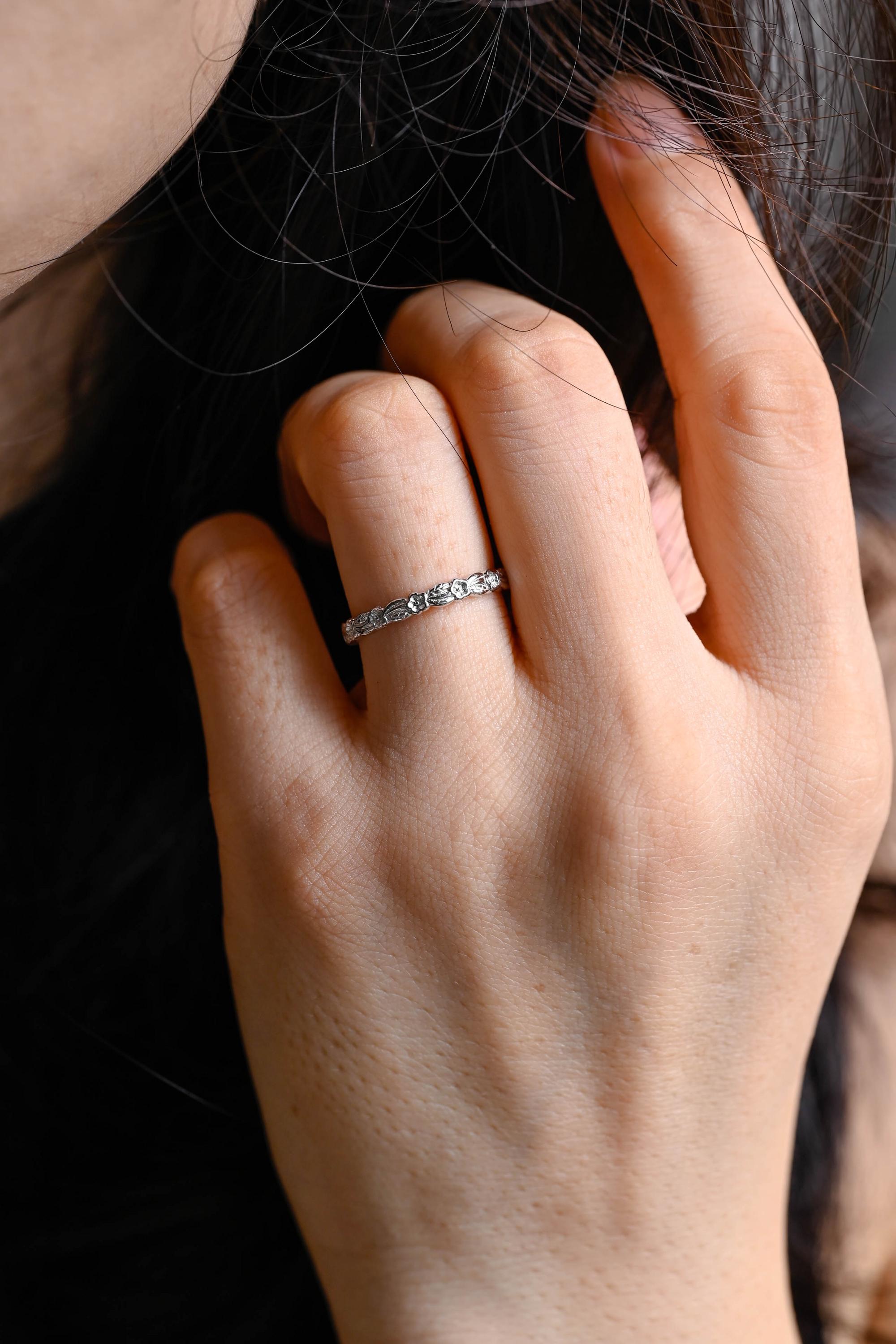 Solid Gold Floral Wedding Band, Nature Inspired Anniversary Ring