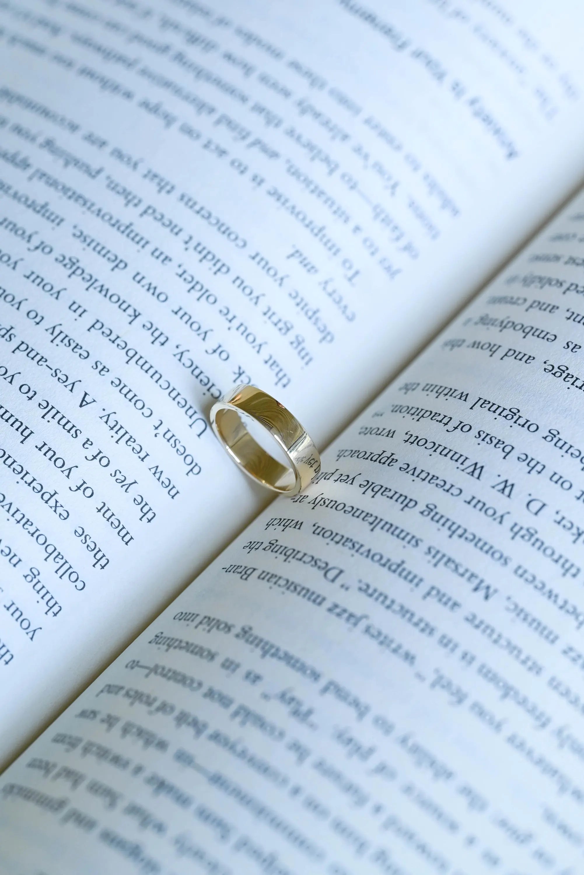 5mm Solid Gold Men's Wedding Band, Wedding Ring, Plain Gold Matching Band, Anniversary Gift Birthday Gift Valentine's Day Gift for Men Women