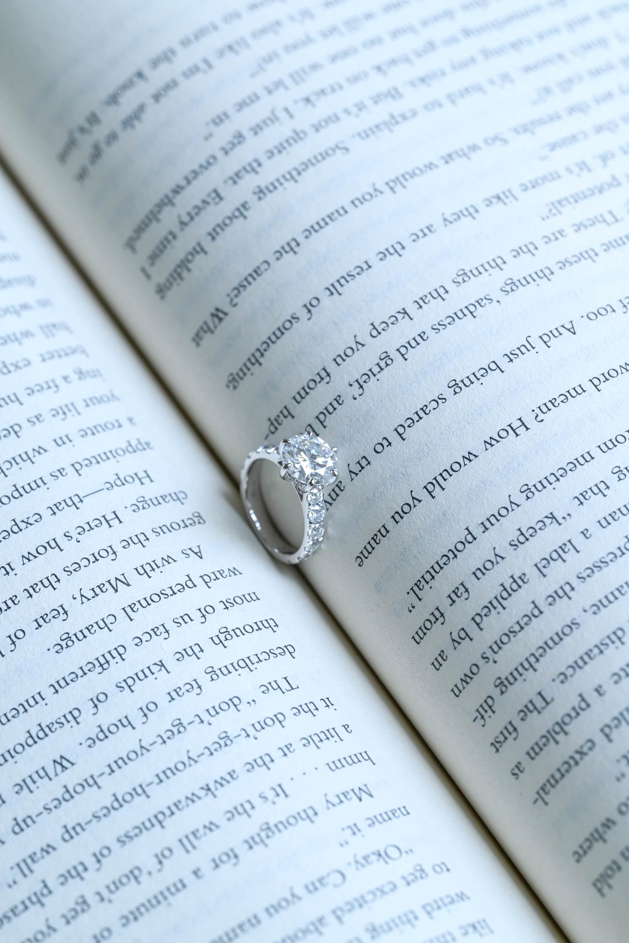 3.5mm Wide Solid Gold Round Cut Moissanite Engagement Ring, Side Stone Setting Wedding Ring